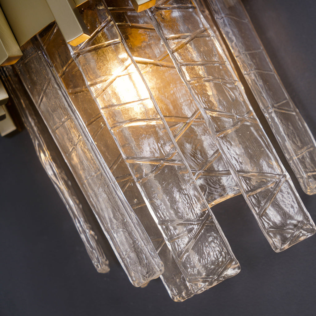 Ravenscroft Vintage Lantern Wall Sconce
