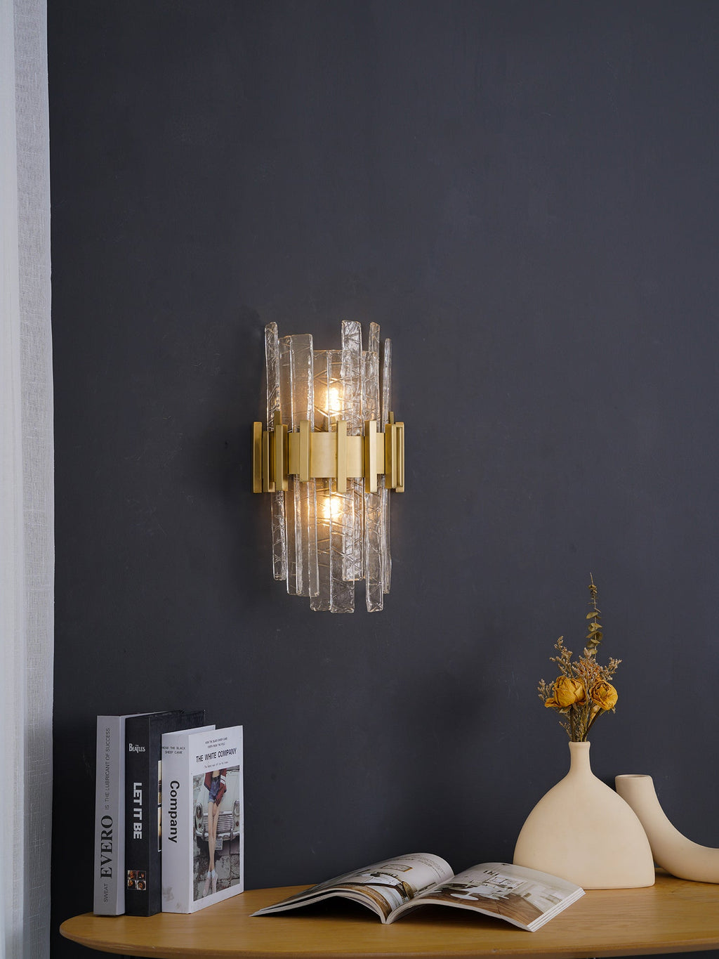 Ravenscroft Vintage Lantern Wall Sconce