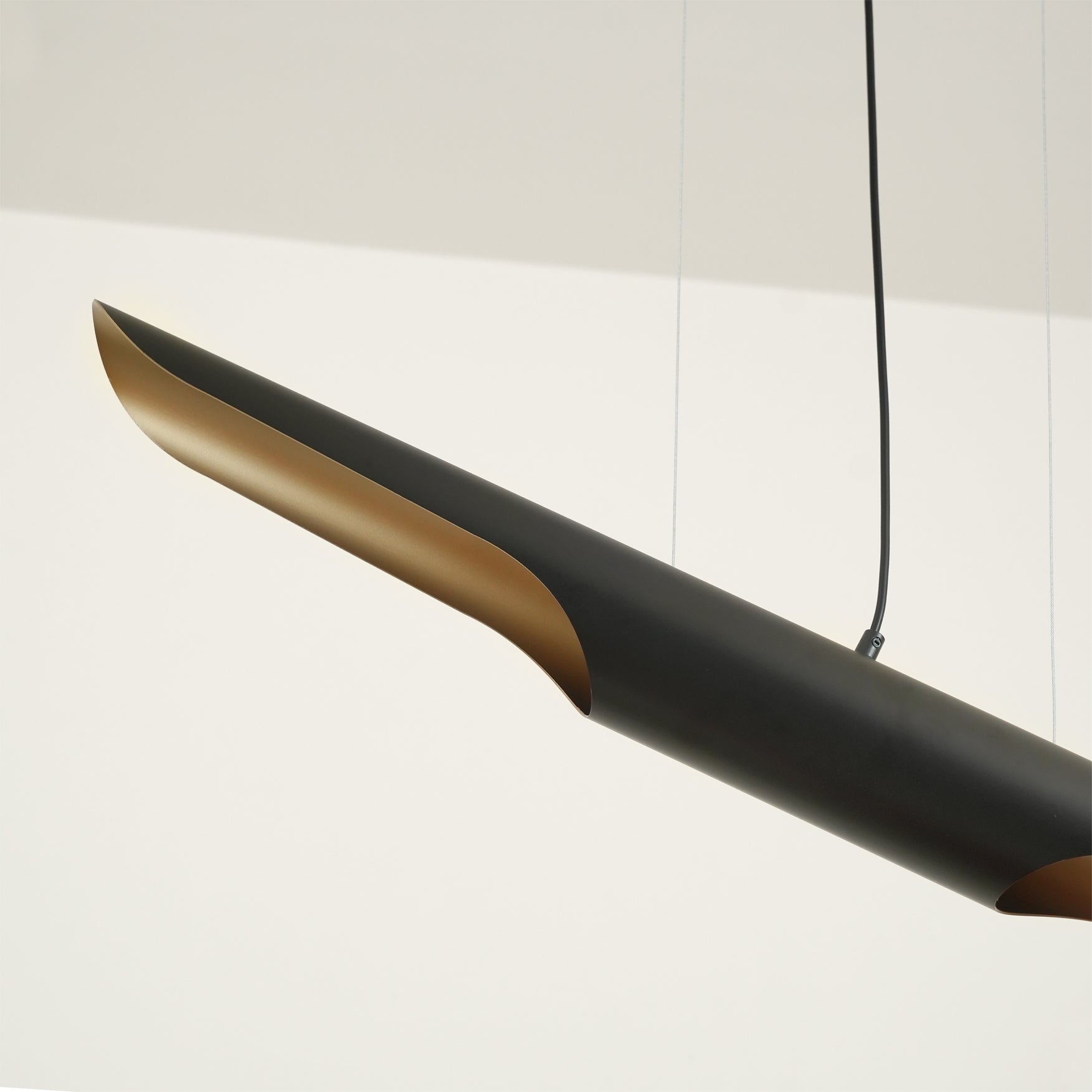 RADCLIFFE INDUSTRIAL PIPE HANGING LAMP