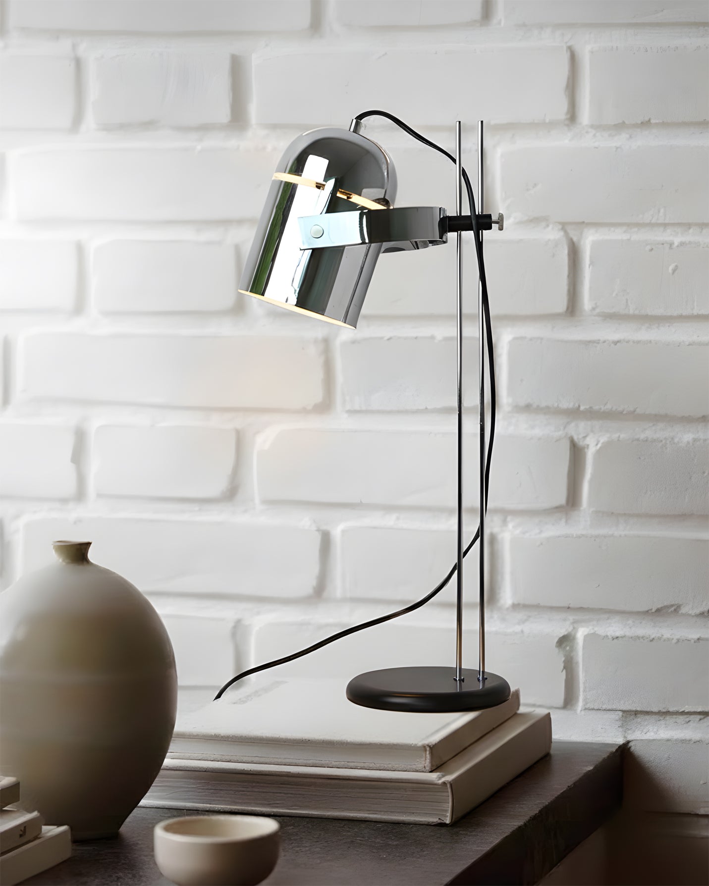 FENWICK DUAL-FUNCTION TABLE ILLUMINATOR