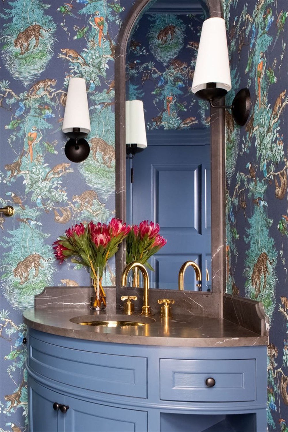FENWICK VINTAGE BRASS WALL SCONCE