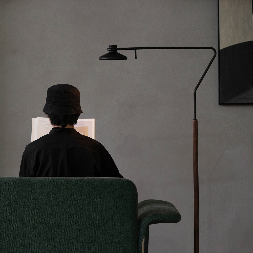 RAVENWOOD MID-CENTURY TALL FLOOR LAMP