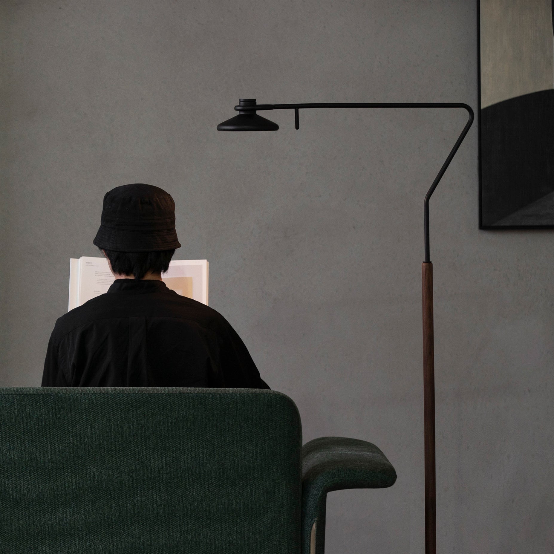 RAVENWOOD MID-CENTURY TALL FLOOR LAMP
