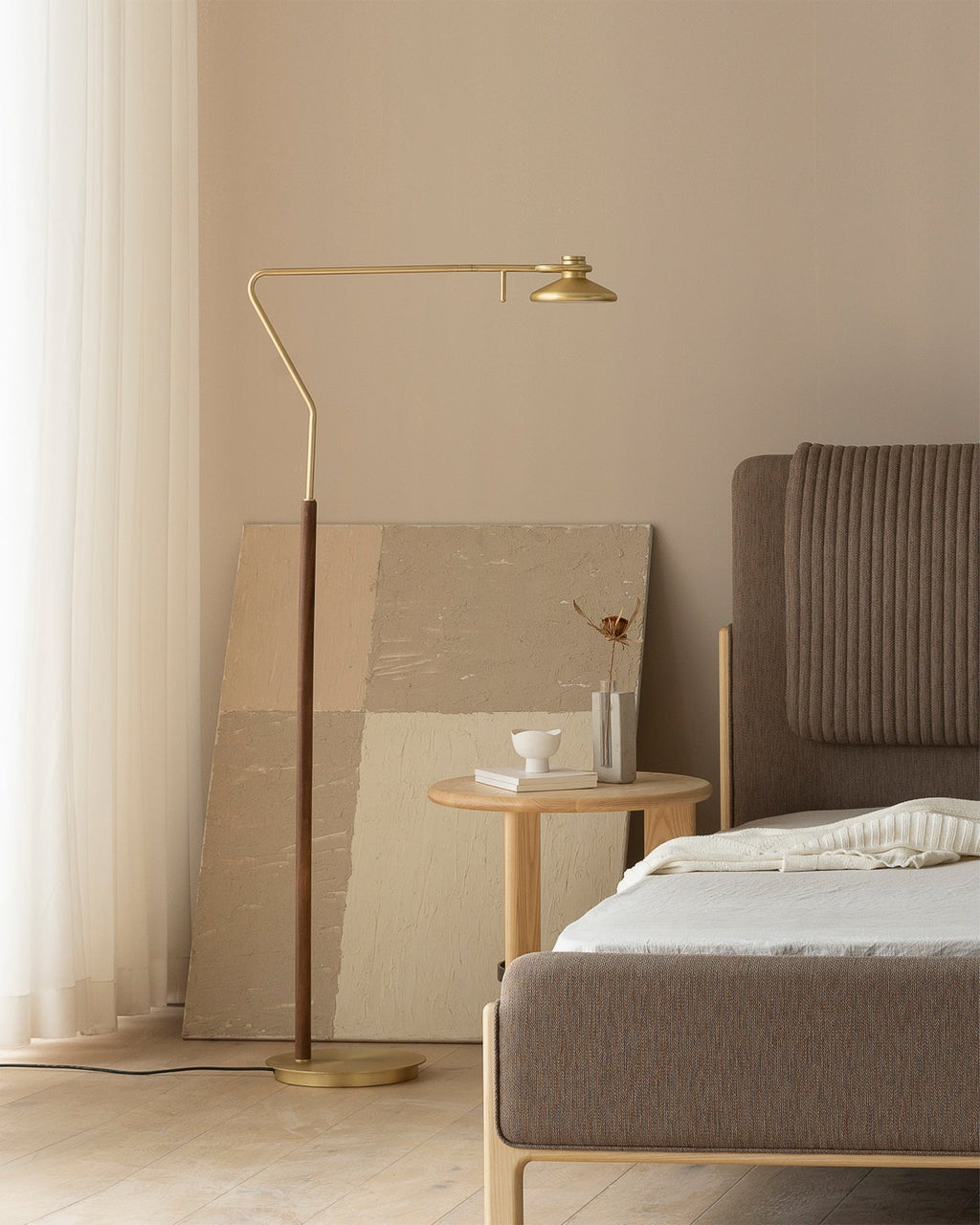 RAVENWOOD MID-CENTURY TALL FLOOR LAMP