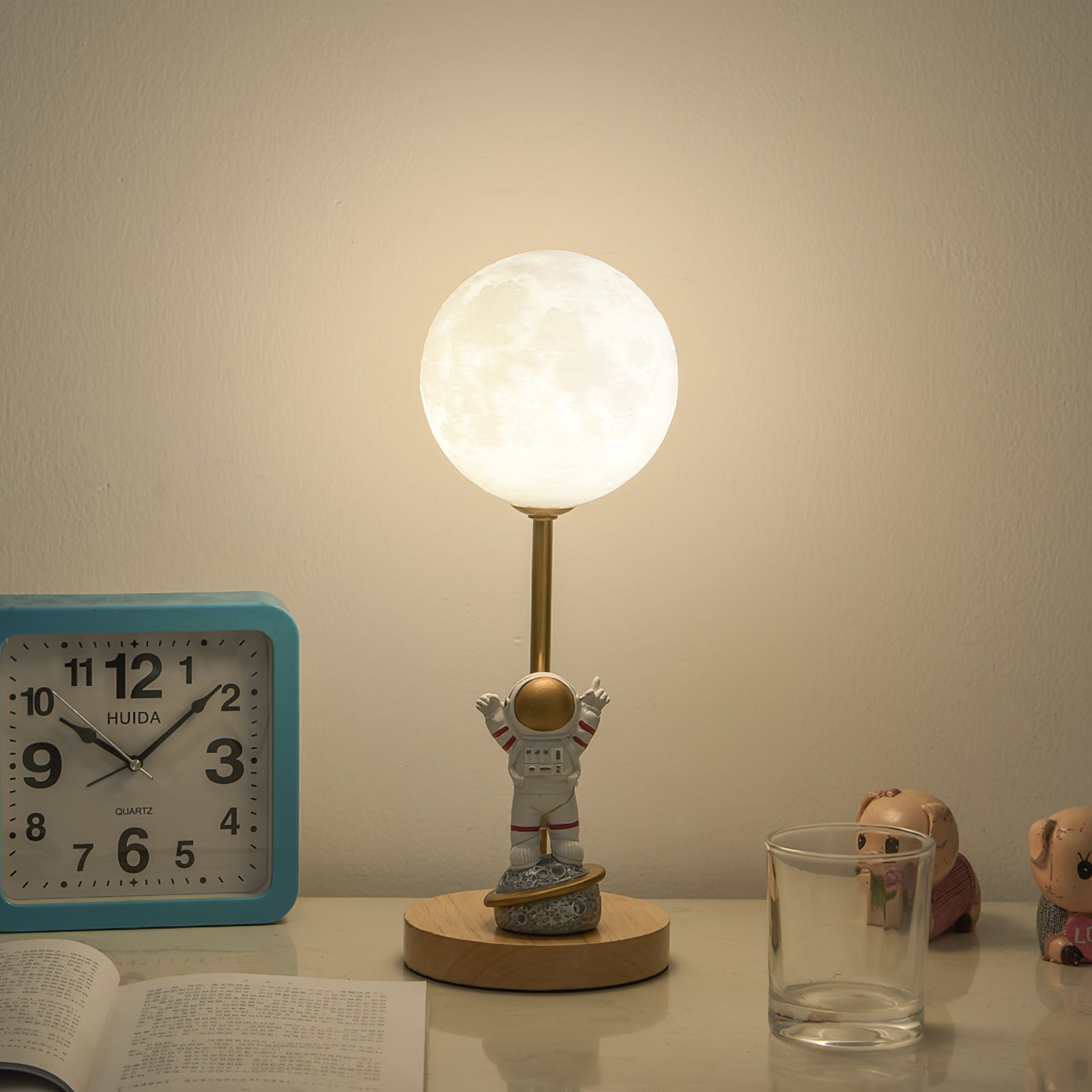 LUNAR LUMINAIRE ORB TABLE LIGHT