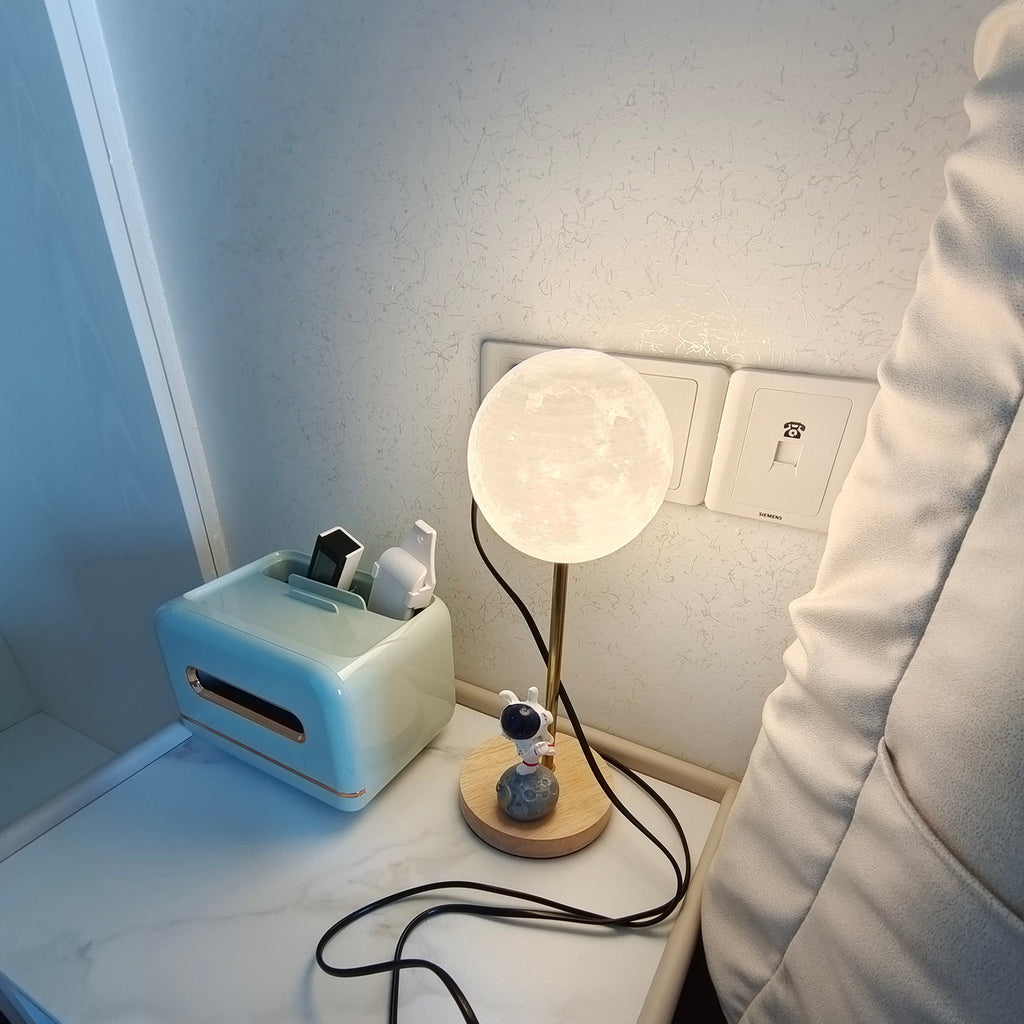 LUNAR LUMINAIRE ORB TABLE LIGHT