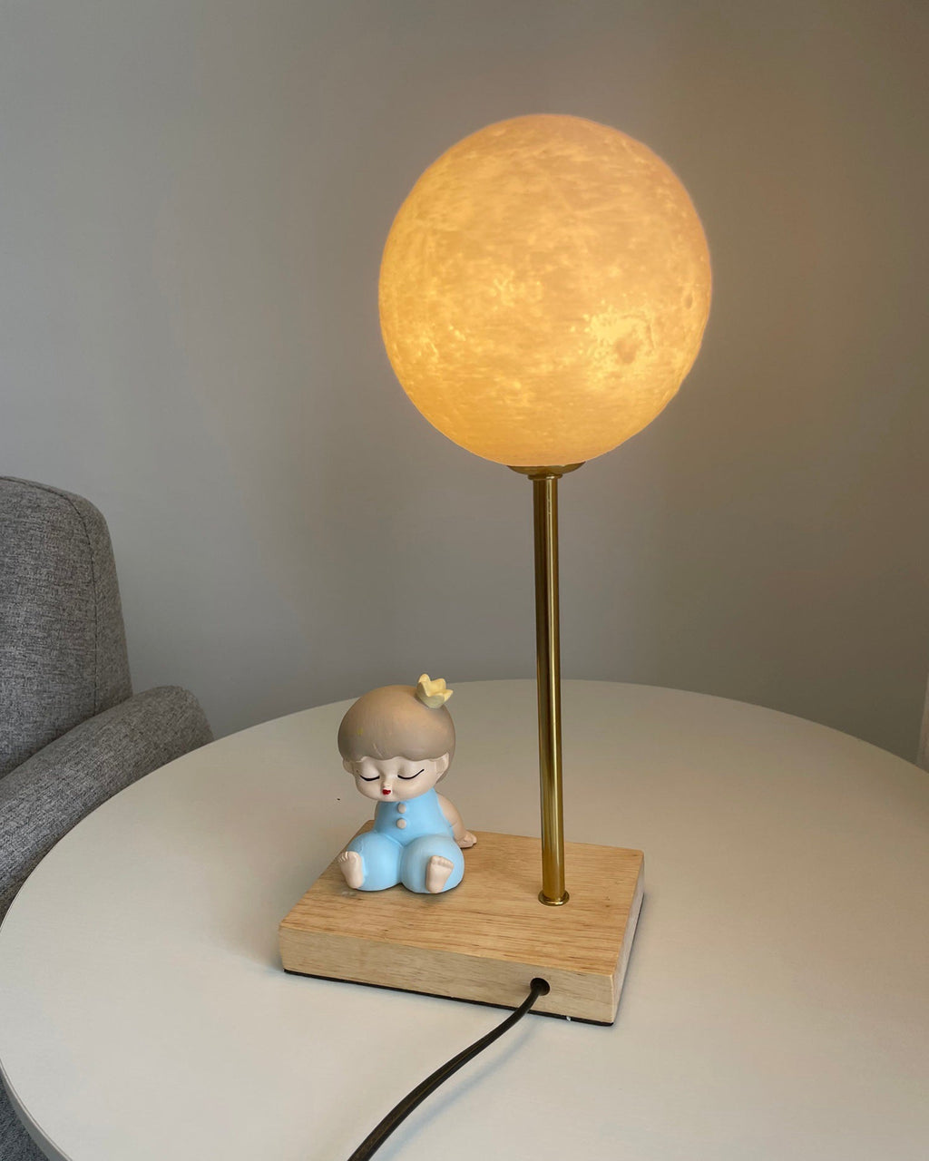 LUNAR LUMINAIRE ORB TABLE LIGHT