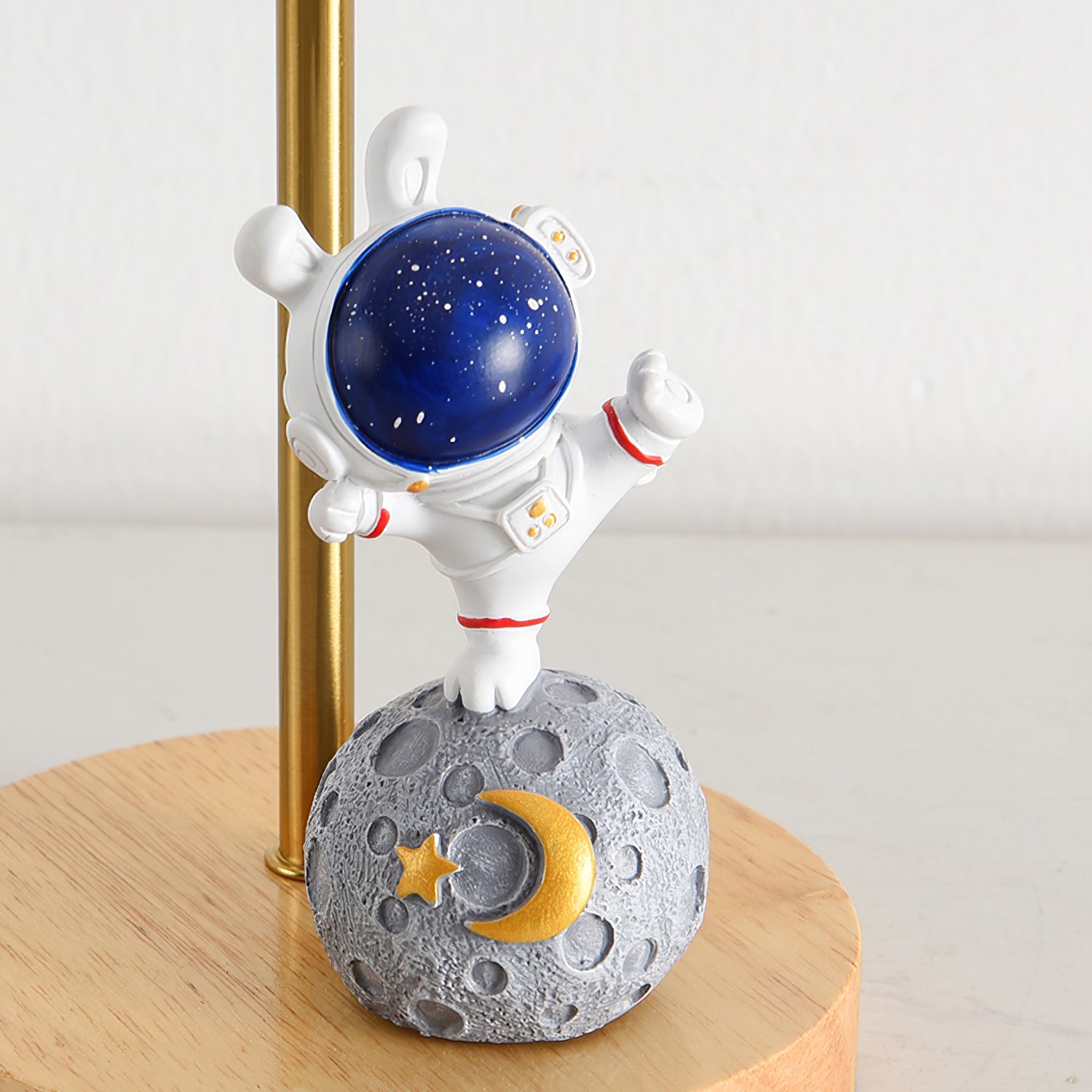 LUNAR LUMINAIRE ORB TABLE LIGHT