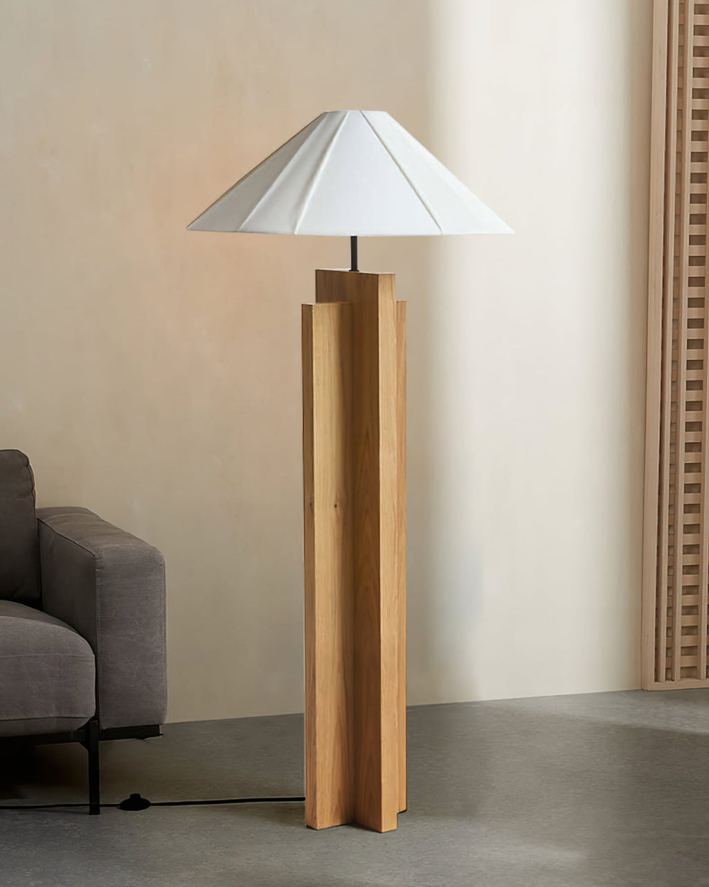 FENWICK OAK RAY FLOOR ILLUMINATOR