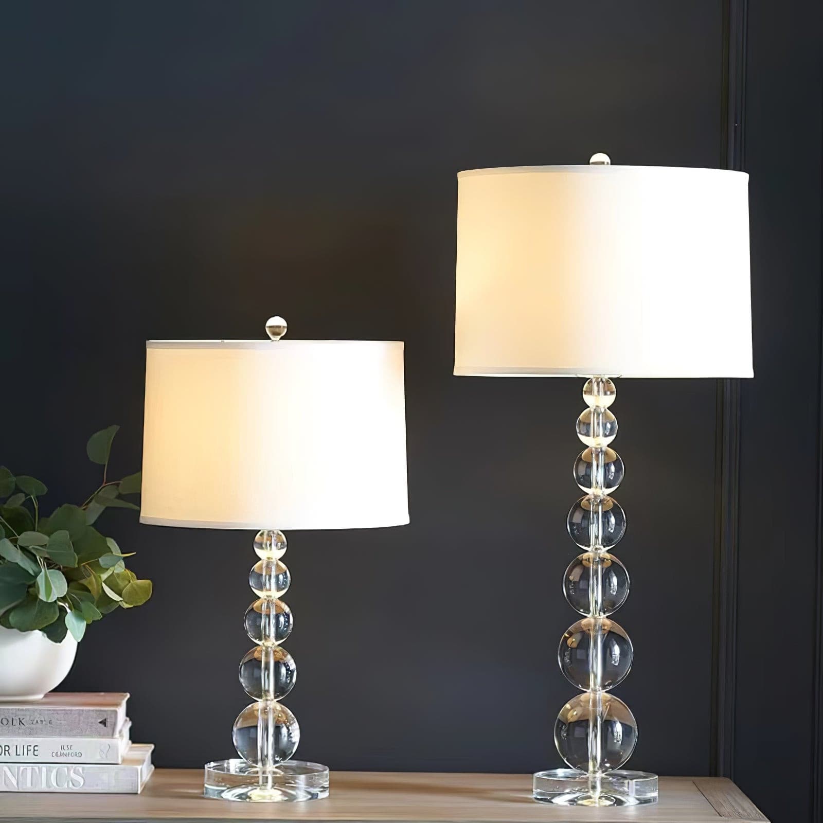 ASTONIA ORB LUMINAIRE