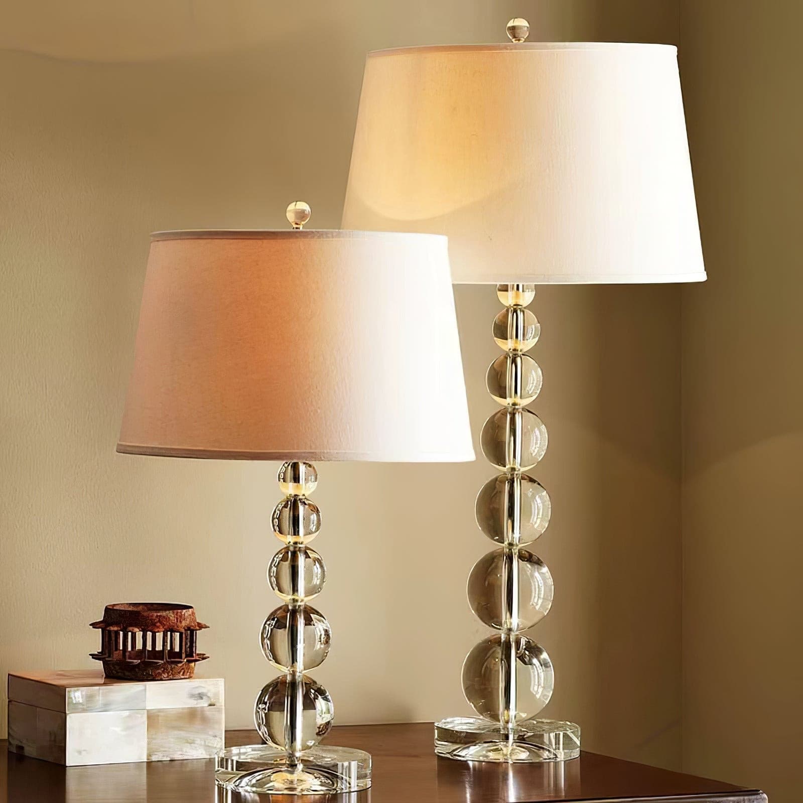 ASTONIA ORB LUMINAIRE