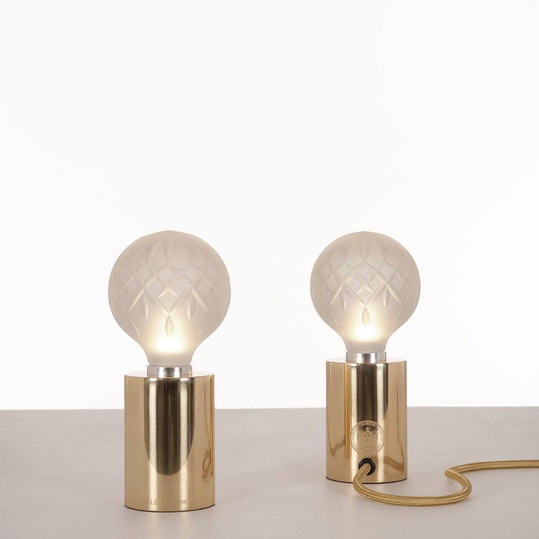 ASTON CRYSTAL ORB TABLE LANTERN