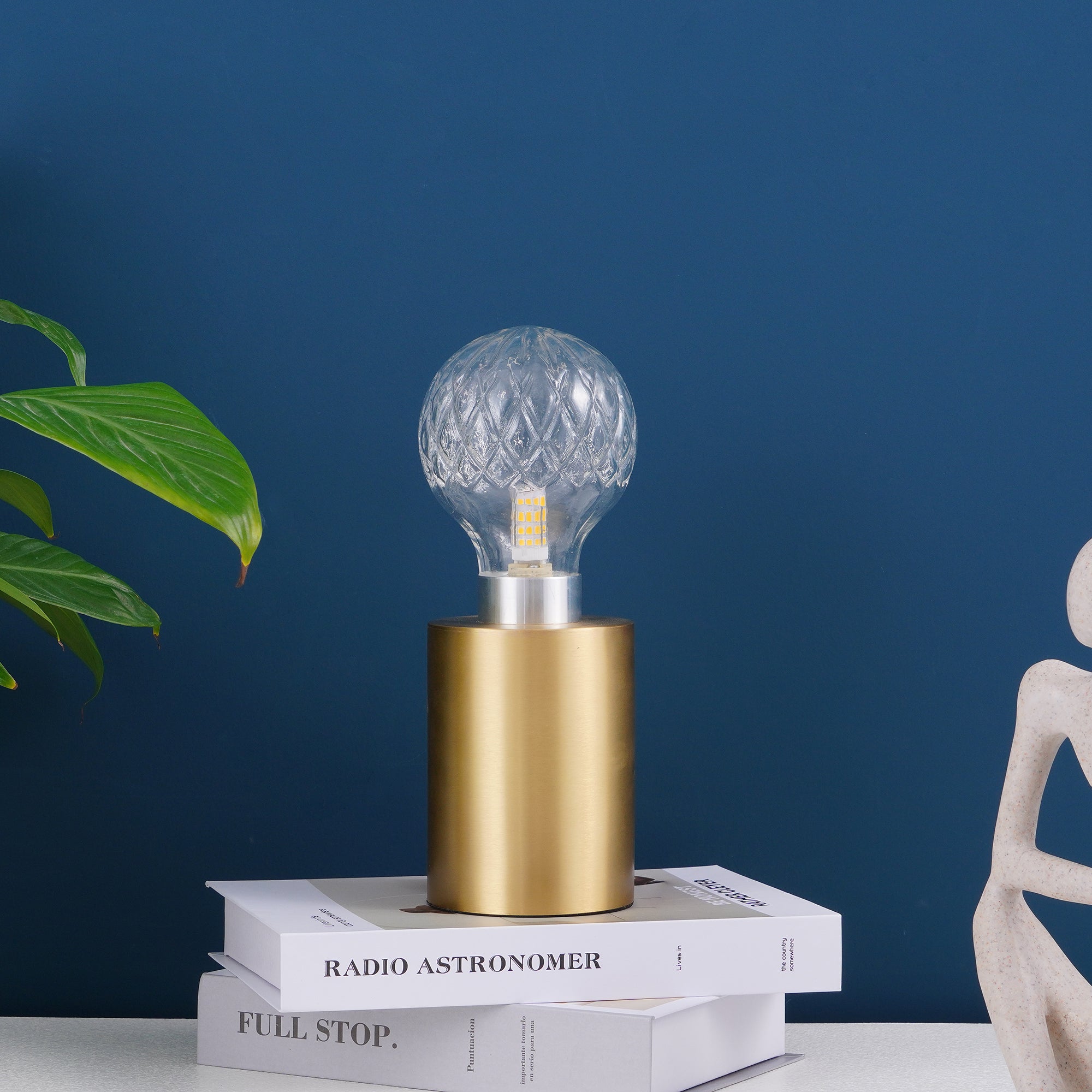 ASTON CRYSTAL ORB TABLE LANTERN