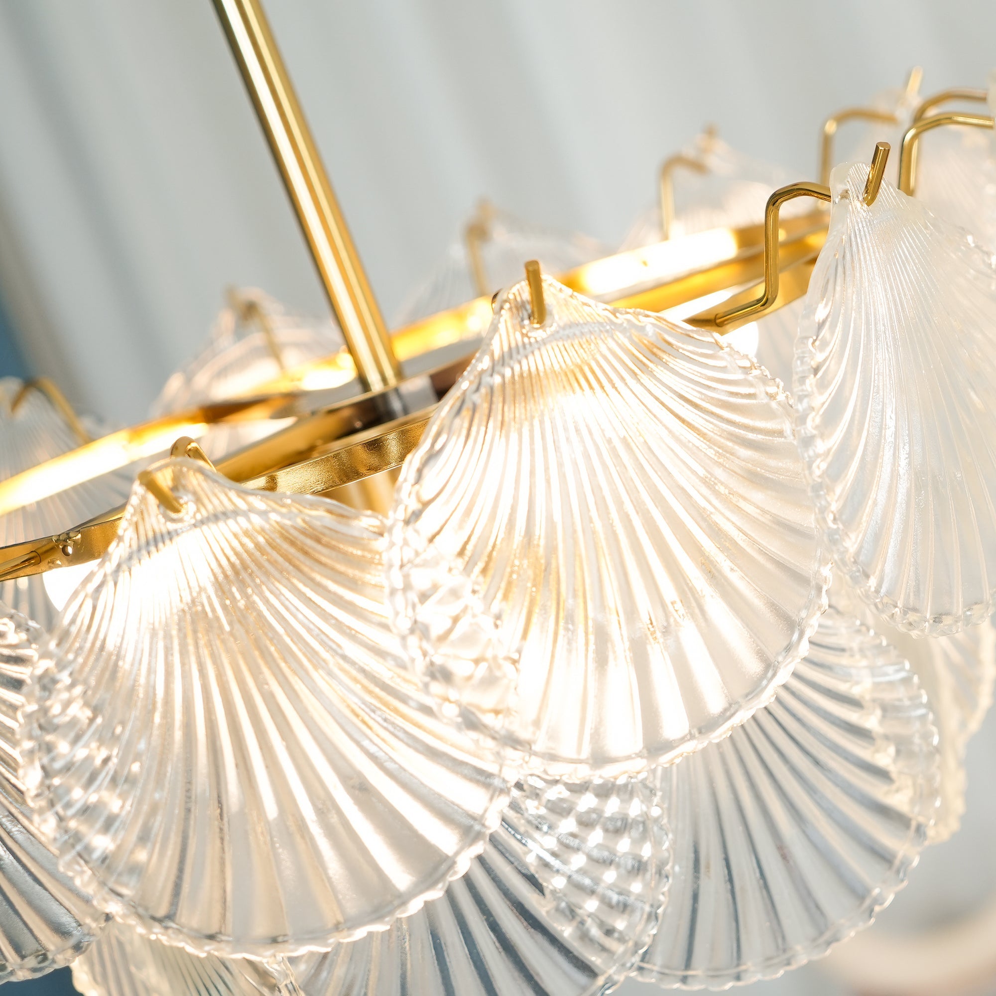 MARISOL SHELL-ENCASED LUMINARY
