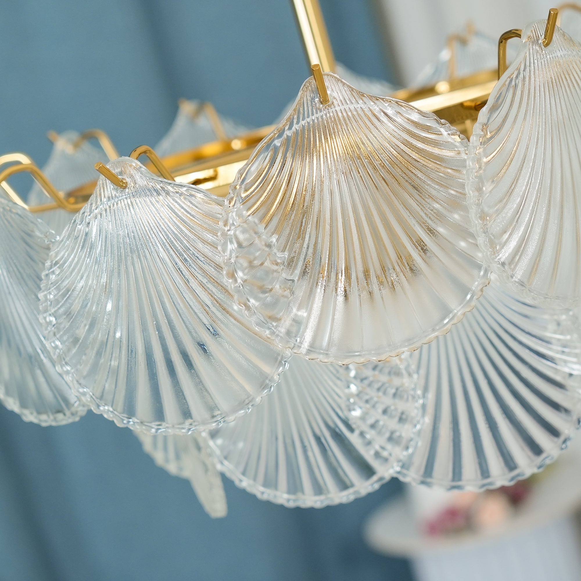MARISOL SHELL-ENCASED LUMINARY