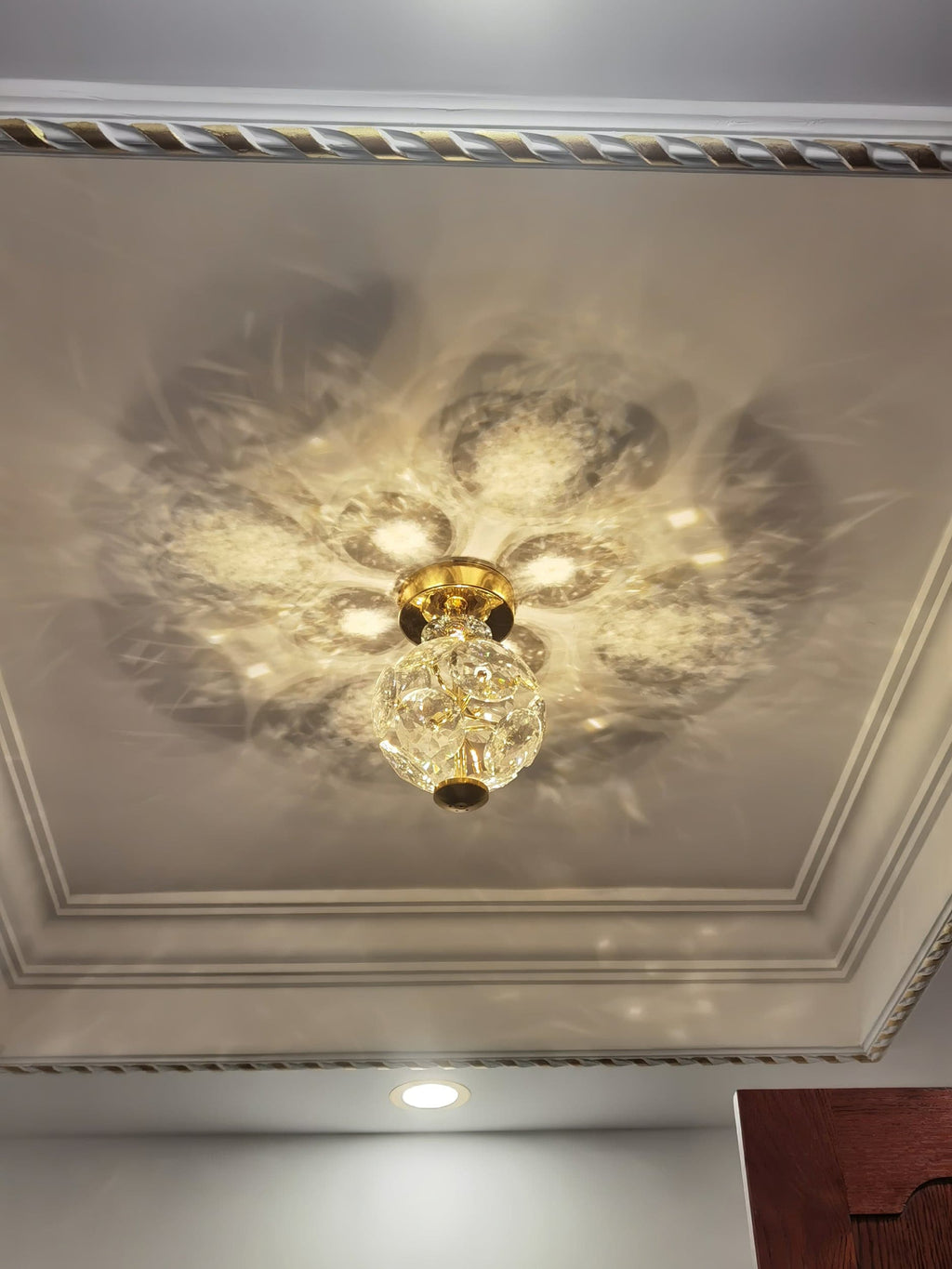 VANDERBILT ORBIS LUMINAIRE