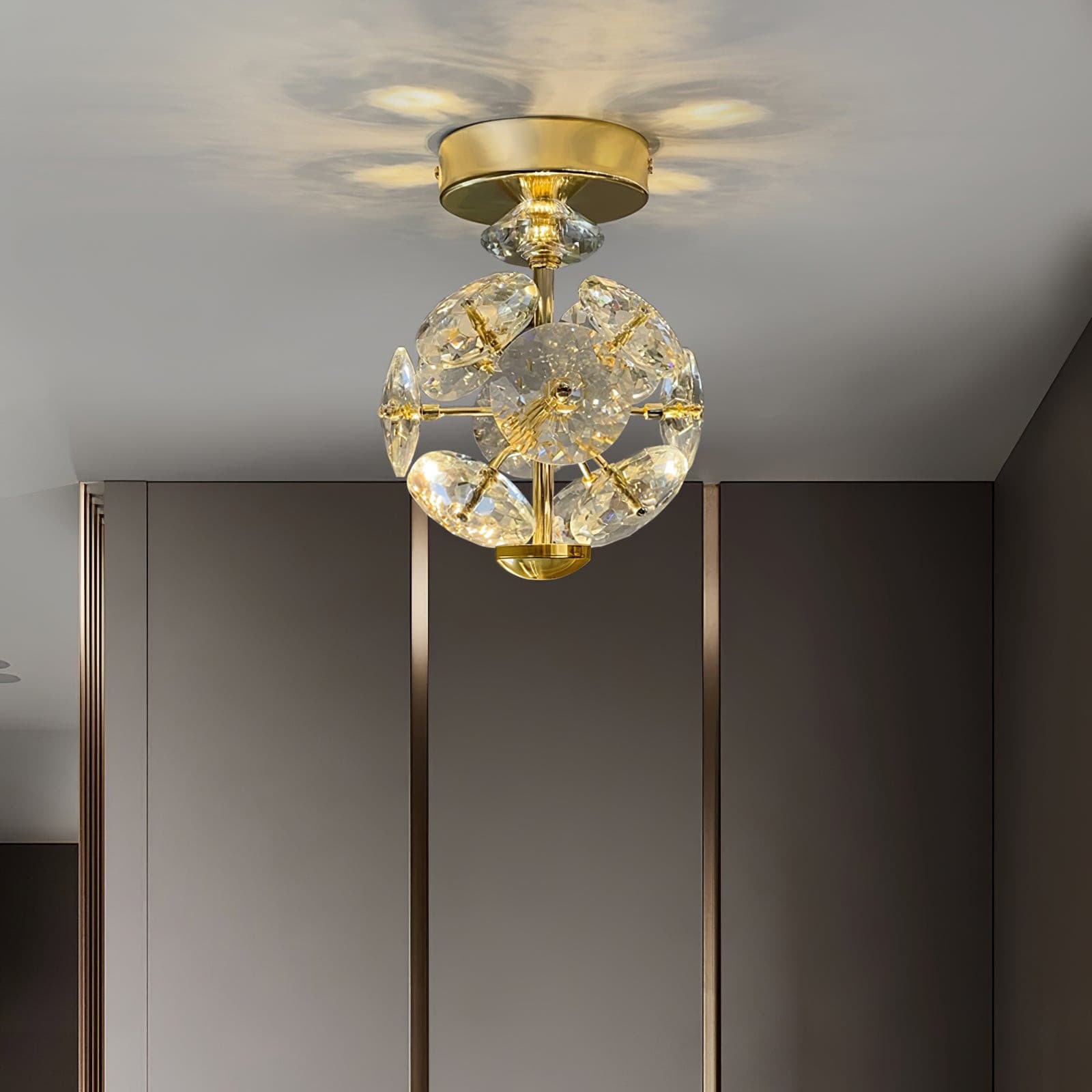 VANDERBILT ORBIS LUMINAIRE