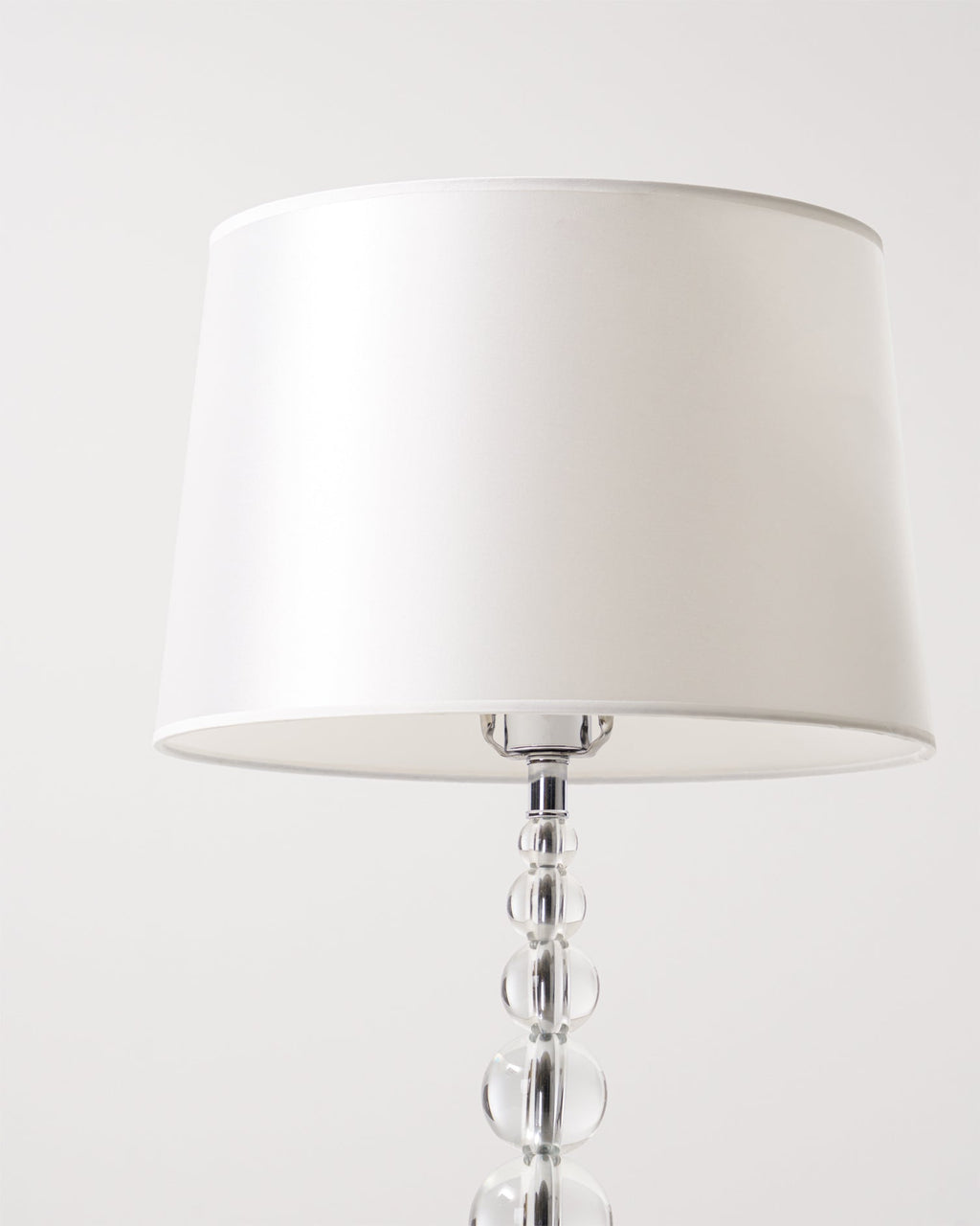 ASTONIA ORB LUMINAIRE