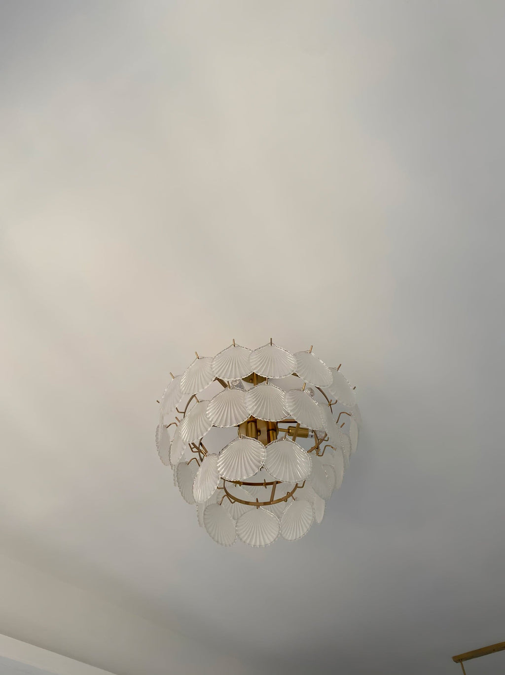 MARISOL SHELL-ENCASED LUMINARY