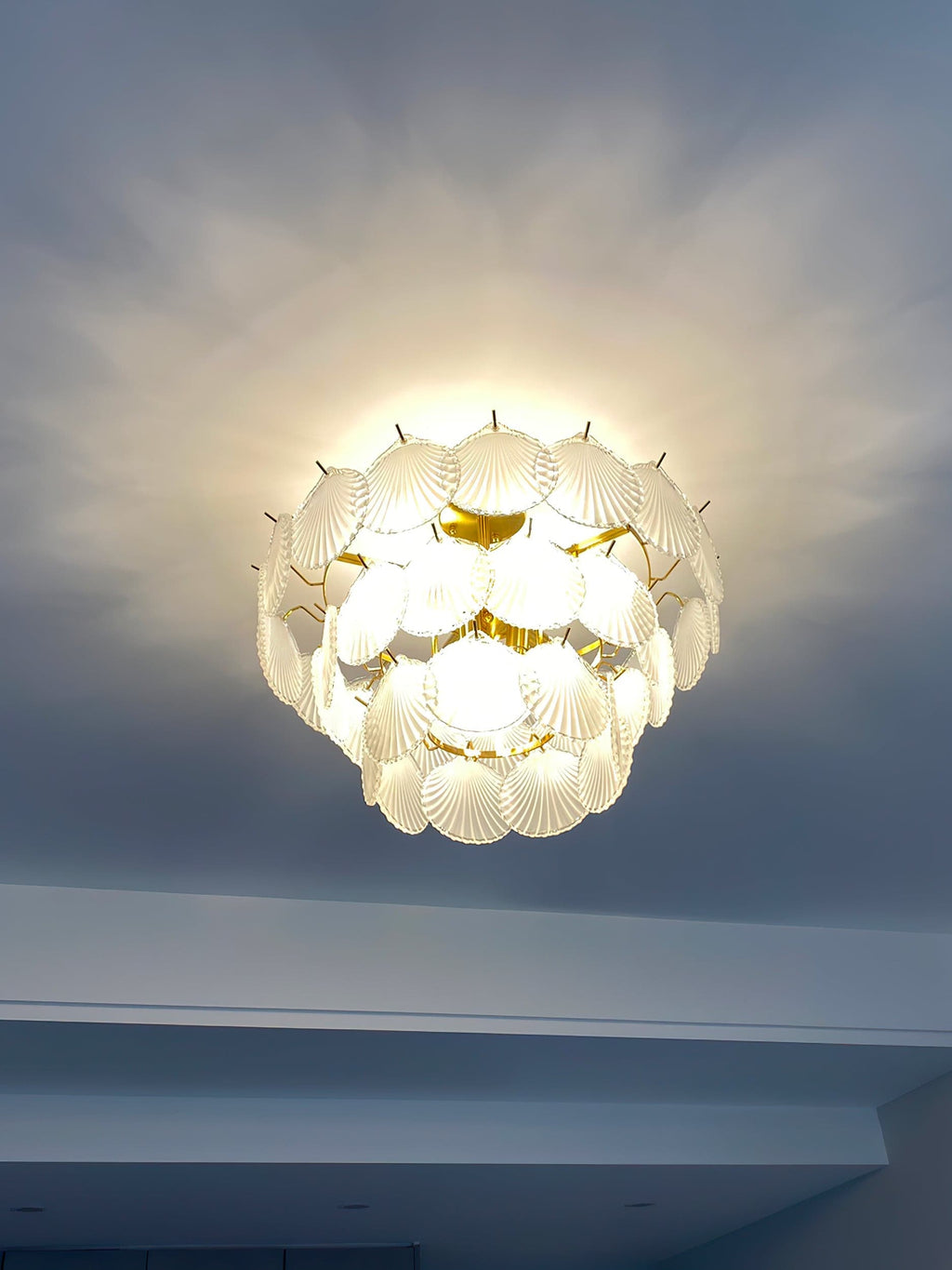 MARISOL SHELL-ENCASED LUMINARY