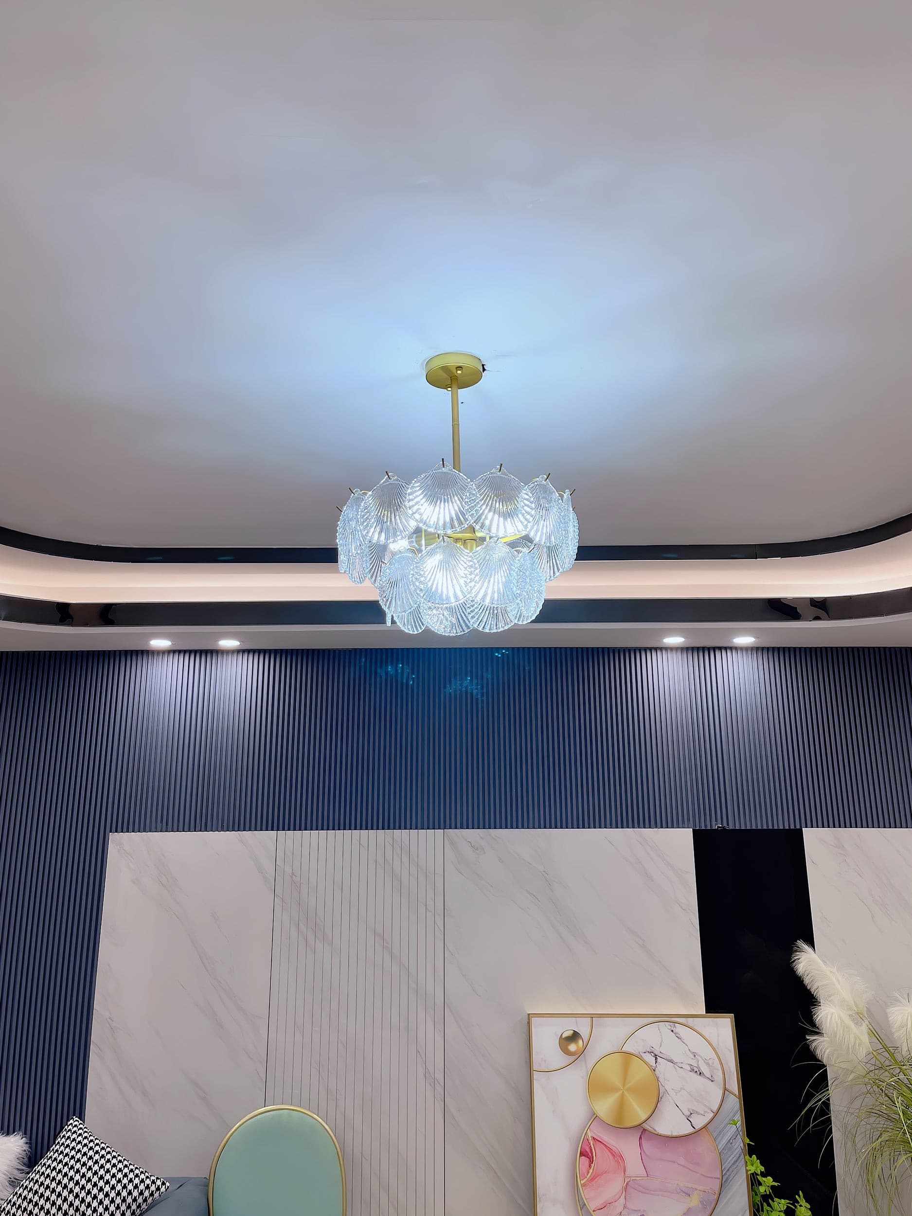 MARISOL SHELL-ENCASED LUMINARY