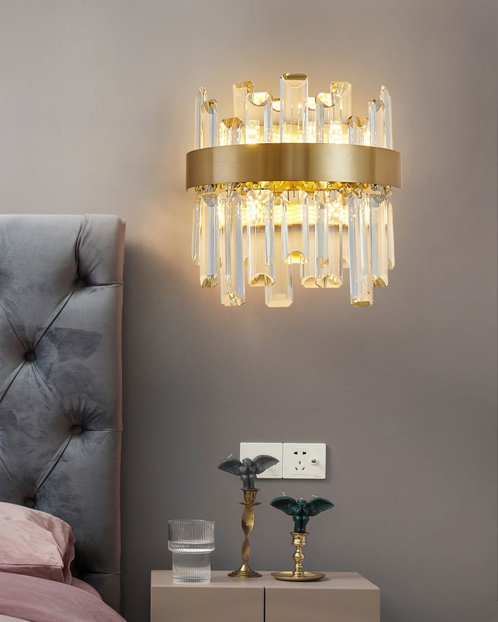 WINTERBOURNE CRYSTAL RAY WALL SCONCE