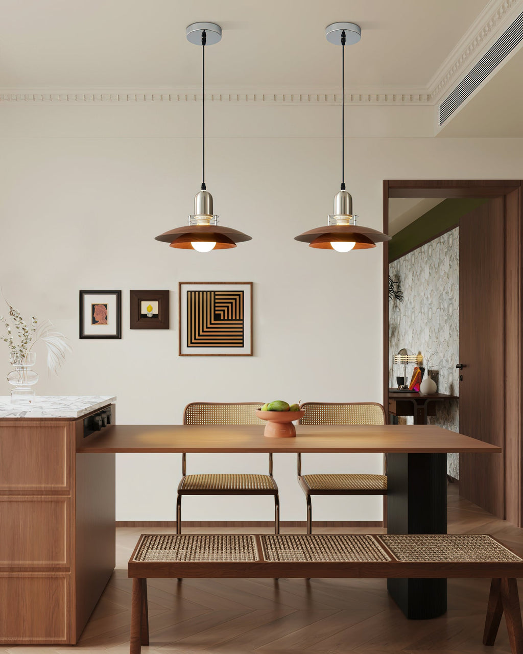RAVENHALL ILLUMINATED CIRCLE PENDANT