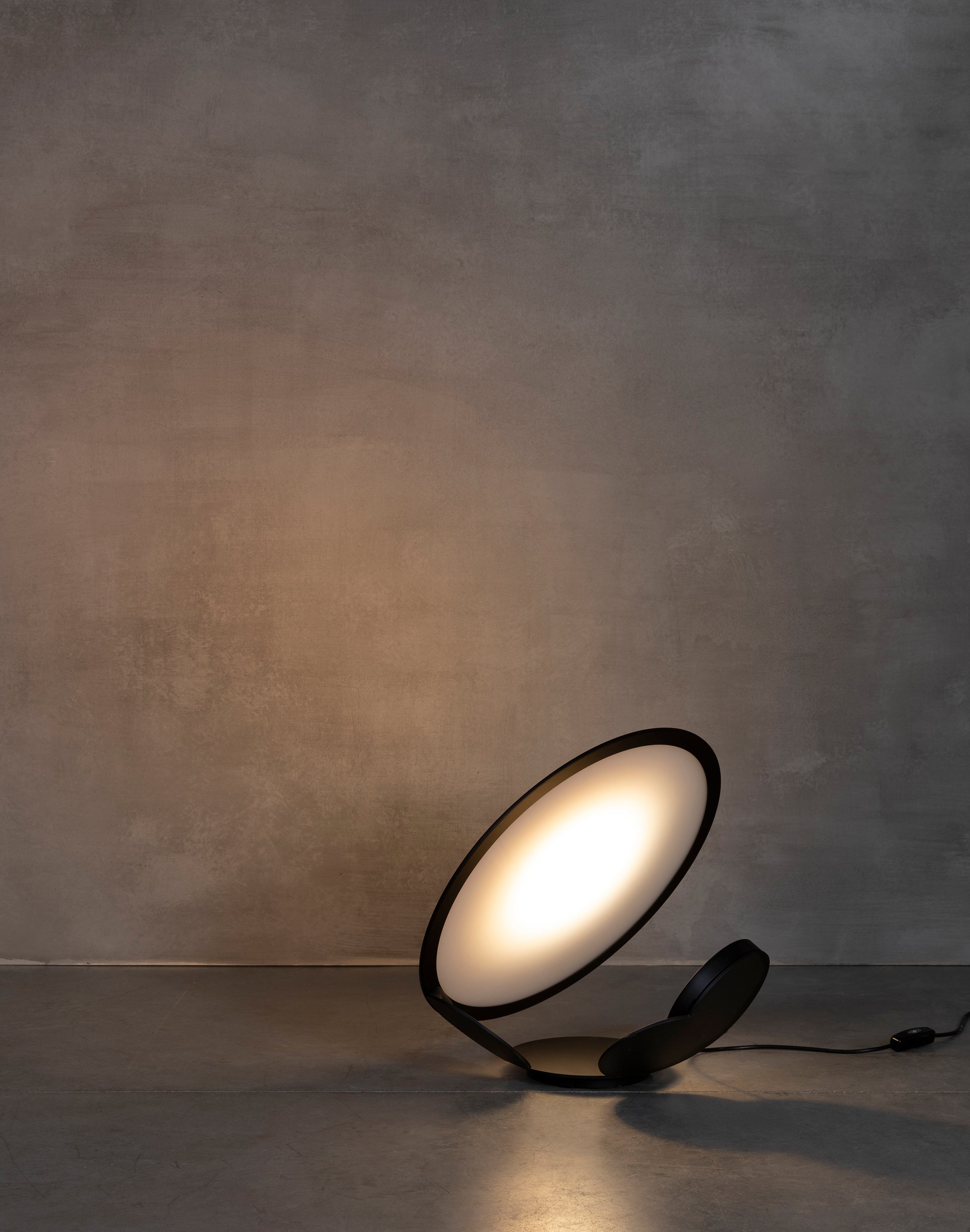 FENWICK GEOMETRIC TABLE ILLUMINATOR
