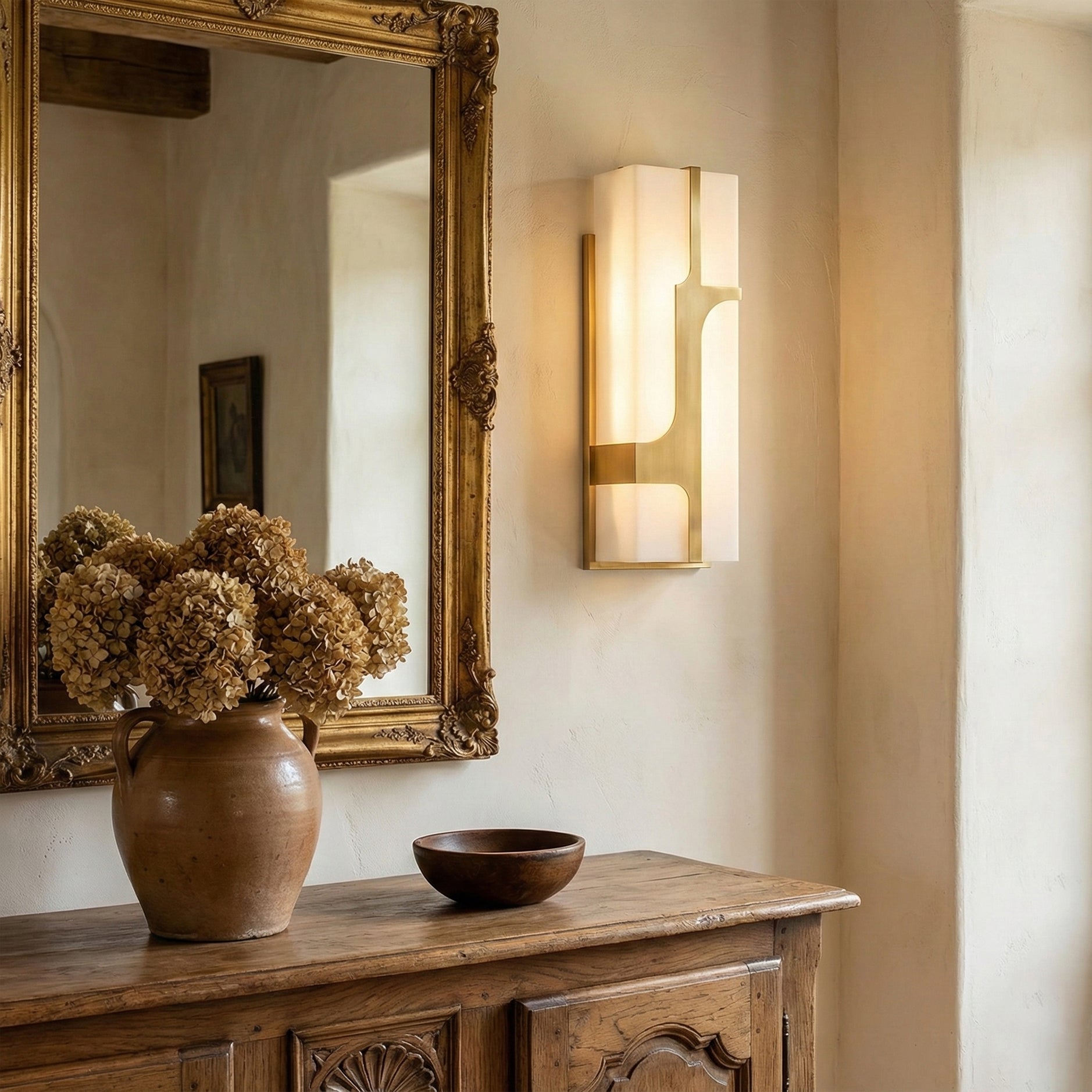 FENWICK IVORY HUE WALL SCONCE