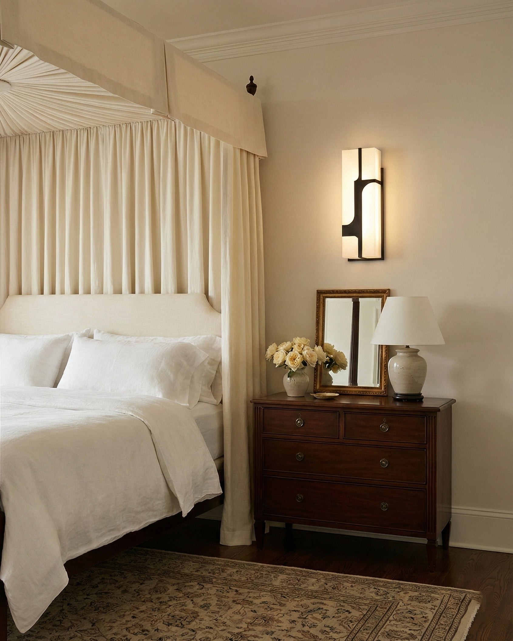 FENWICK IVORY HUE WALL SCONCE