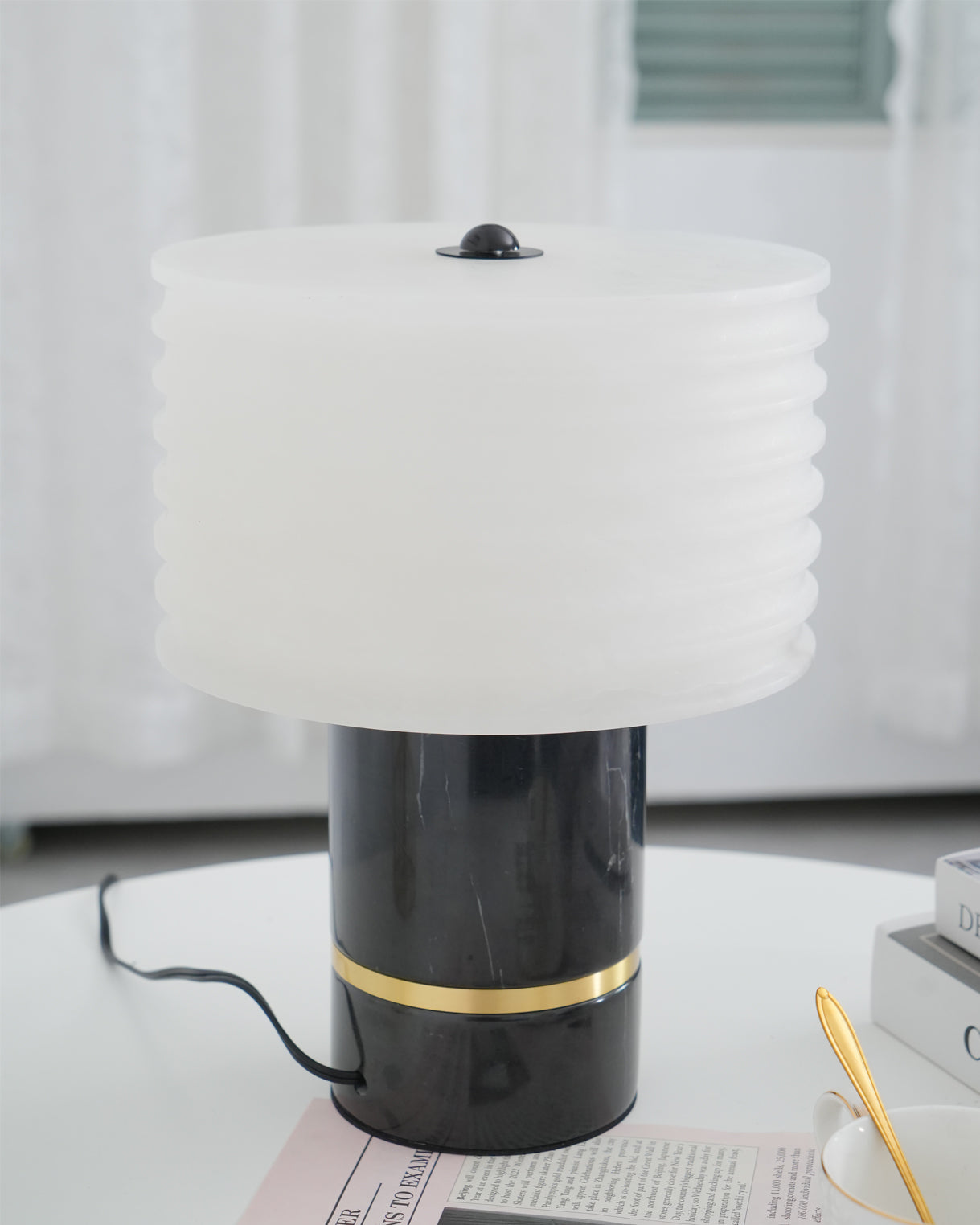 RAVENHURST VINTAGE INSPIRATION TABLE LANTERN