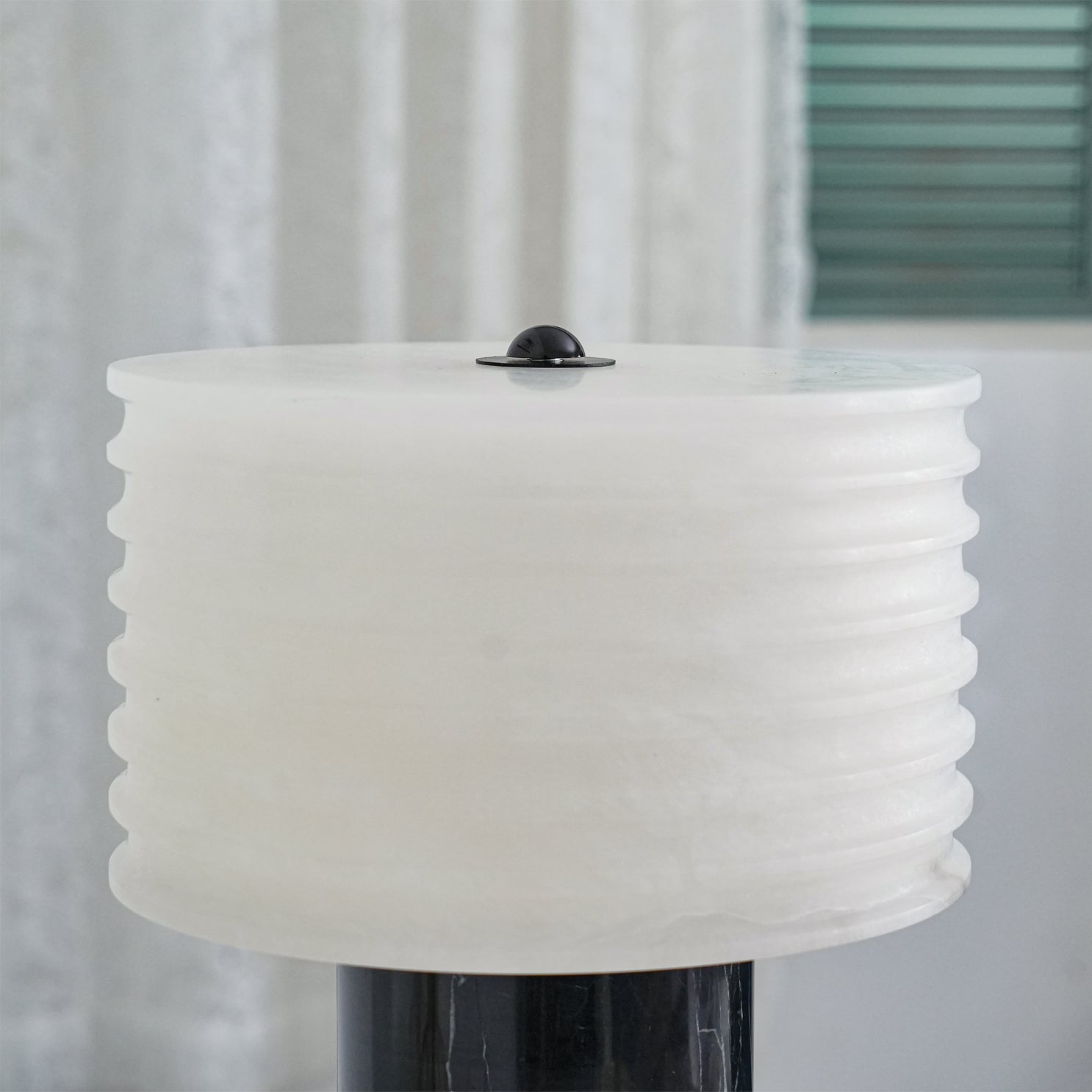 RAVENHURST VINTAGE INSPIRATION TABLE LANTERN