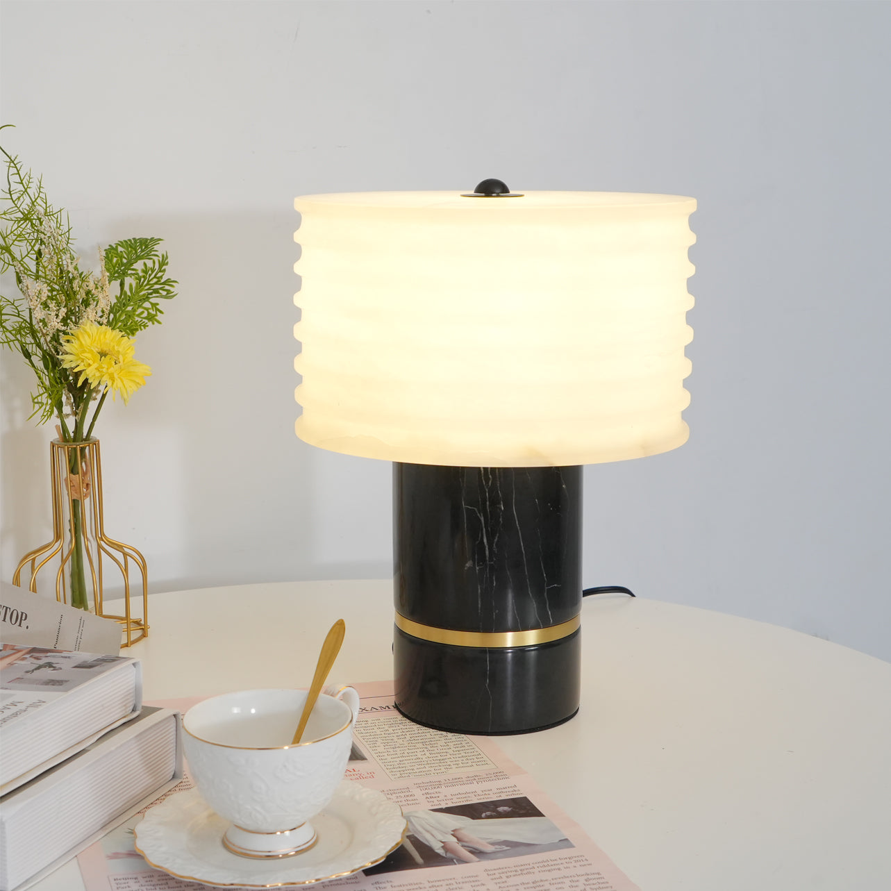 RAVENHURST VINTAGE INSPIRATION TABLE LANTERN