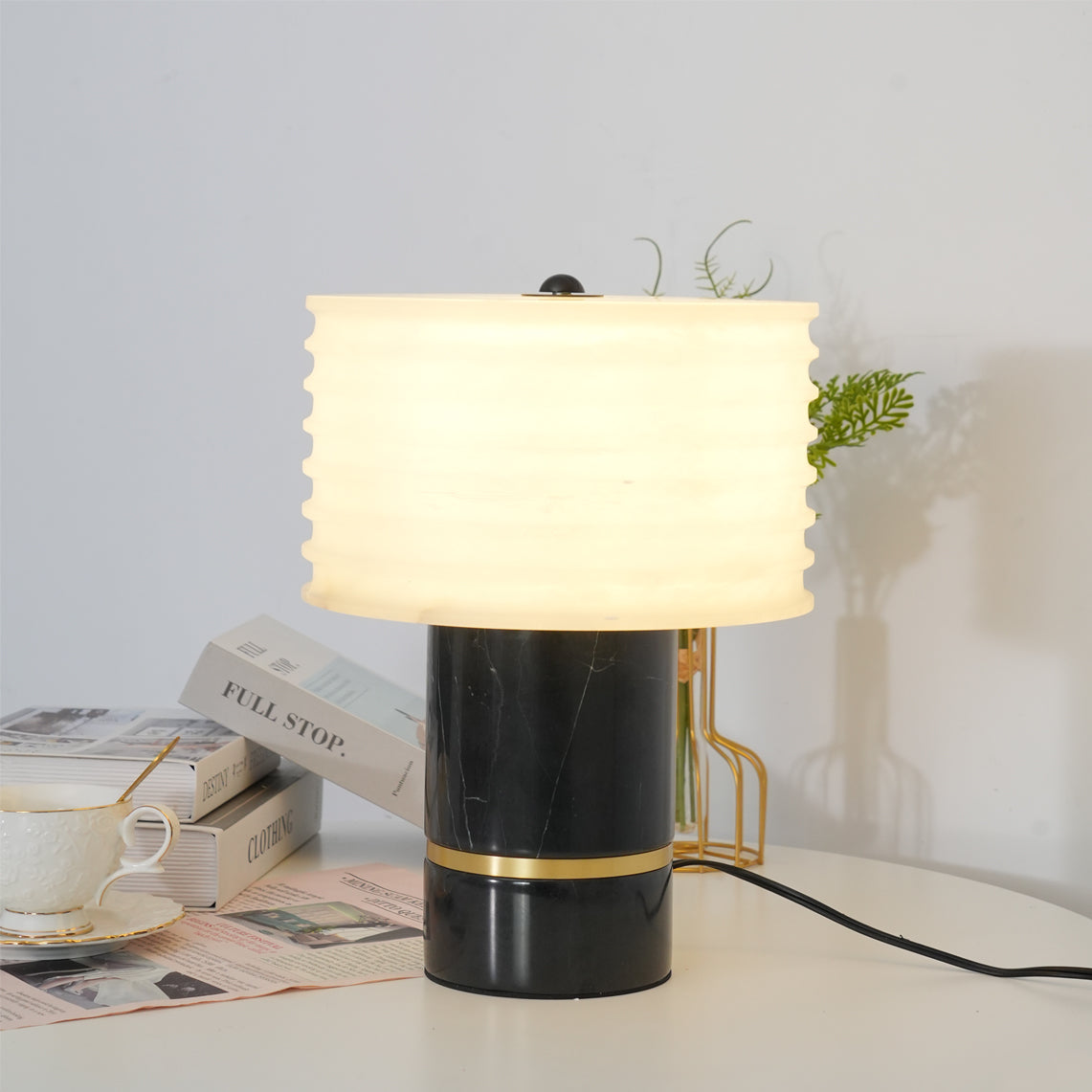 RAVENHURST VINTAGE INSPIRATION TABLE LANTERN