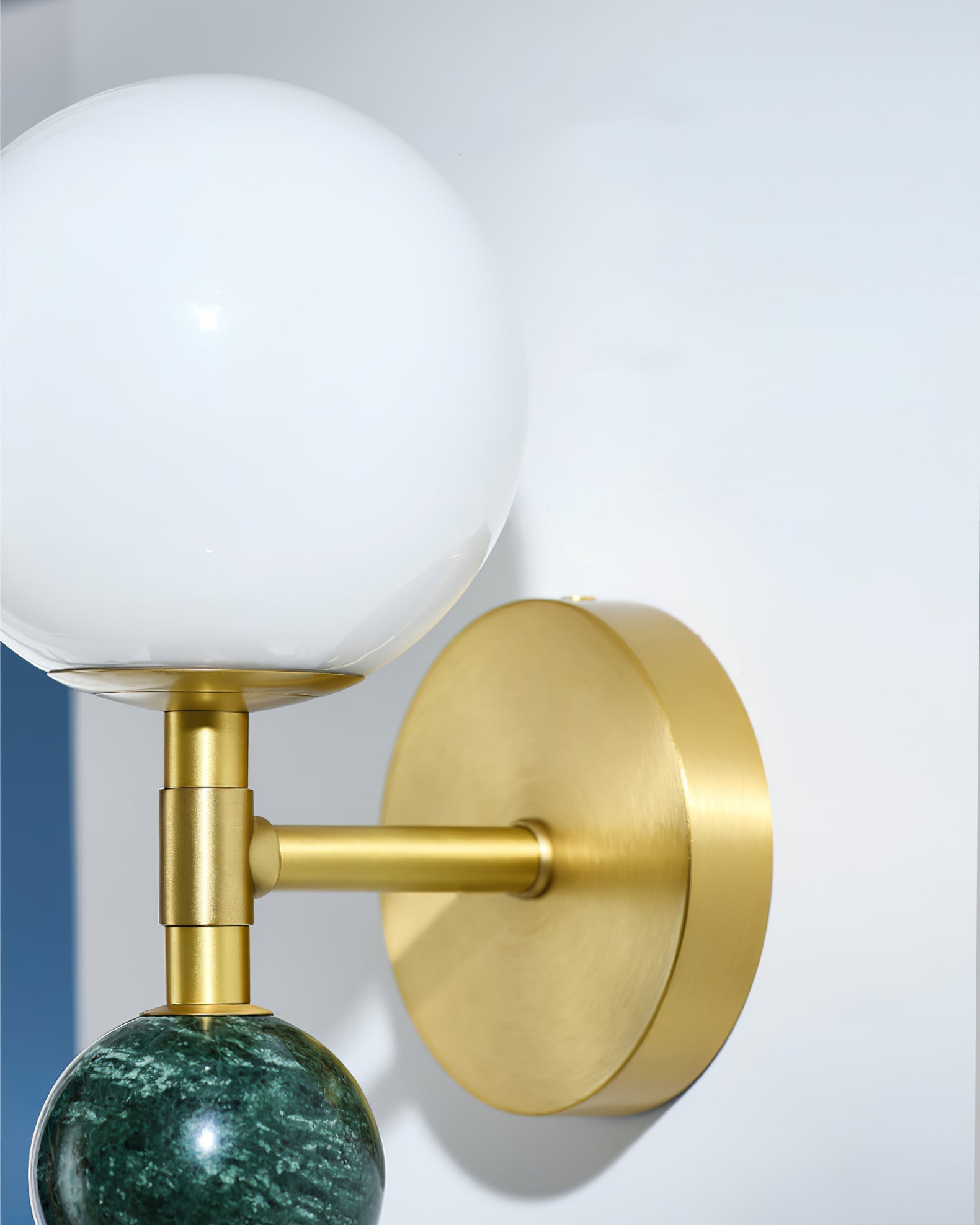 FENWICK TAPERED BRASS WALL SCONCE