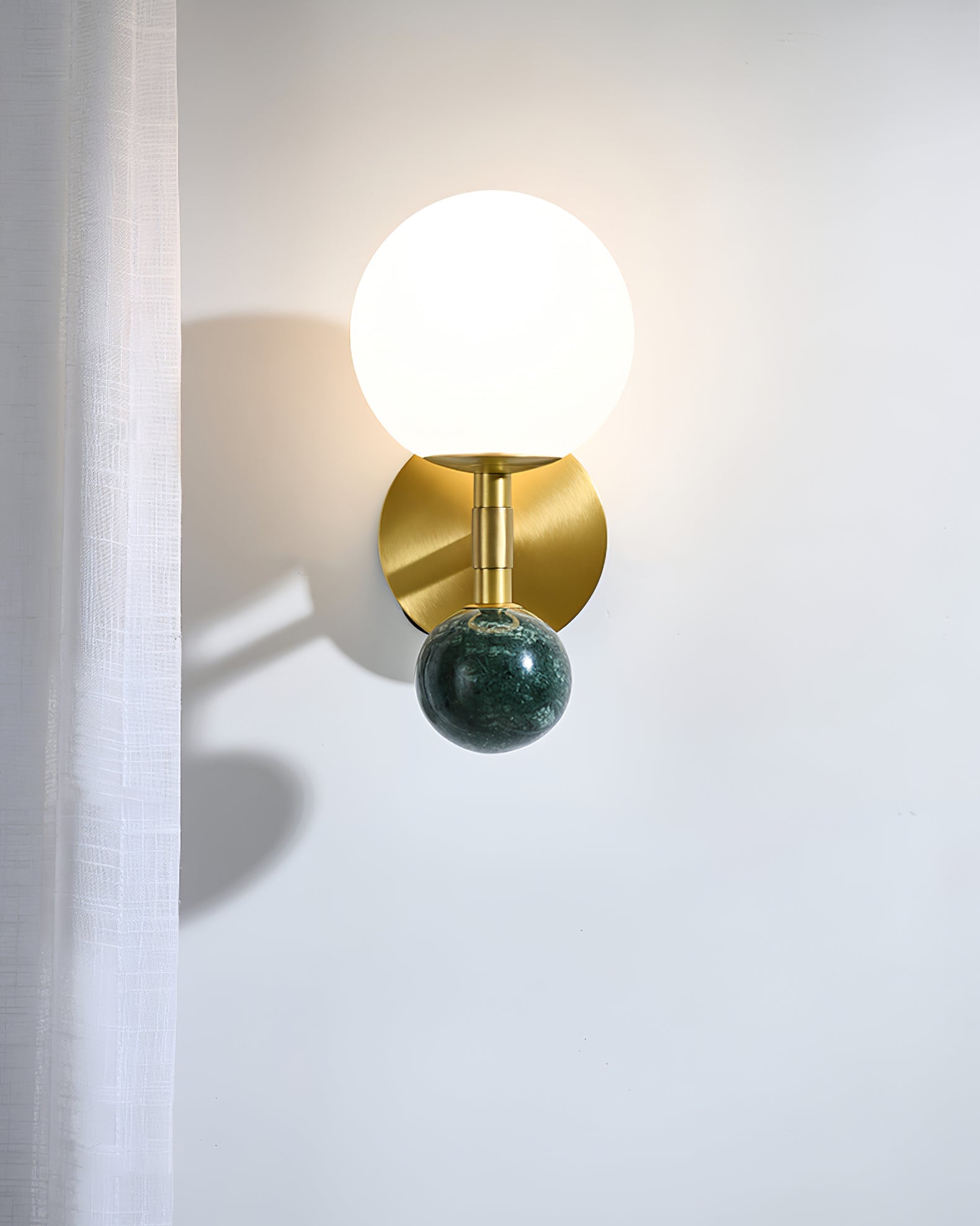 FENWICK TAPERED BRASS WALL SCONCE