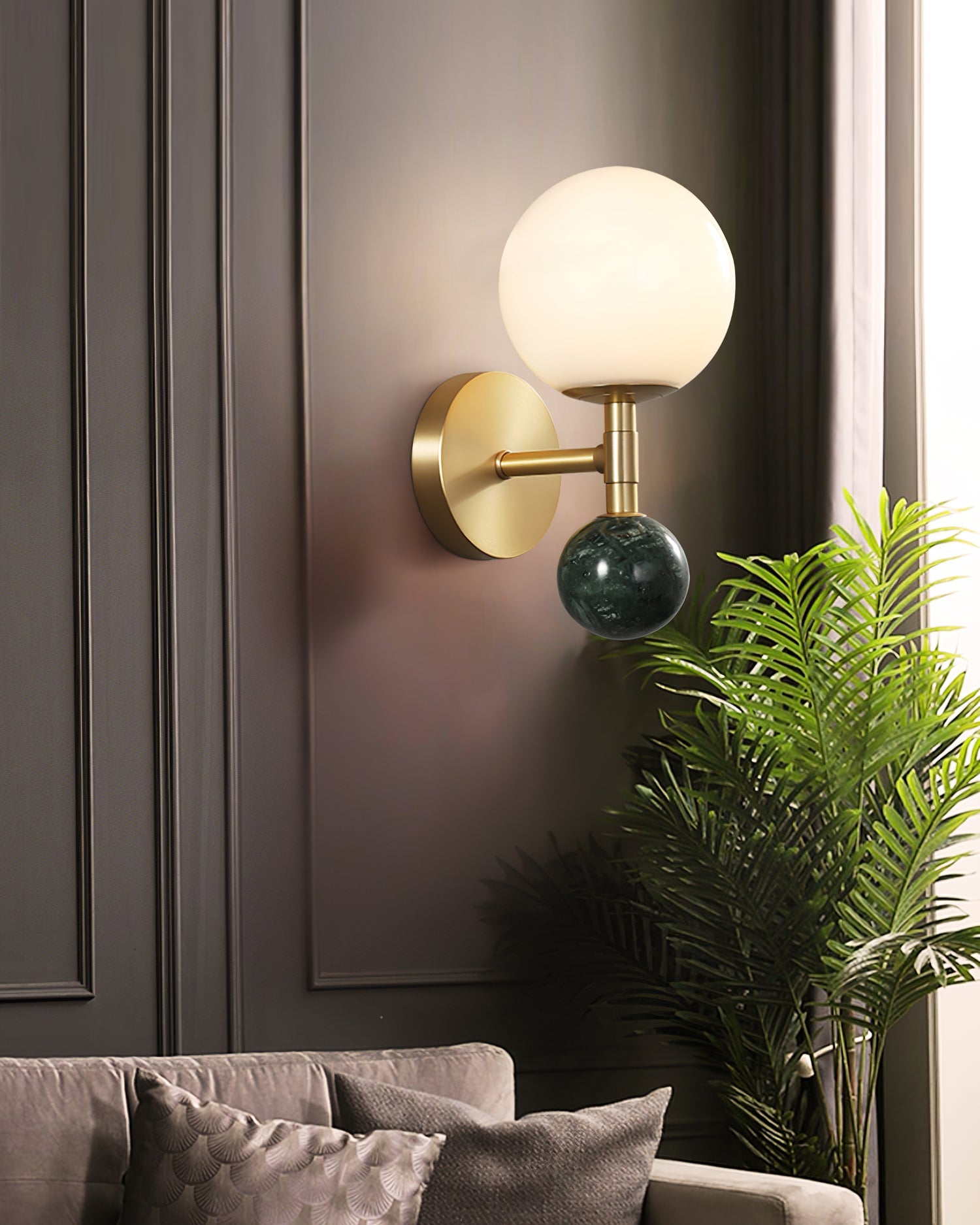 FENWICK TAPERED BRASS WALL SCONCE