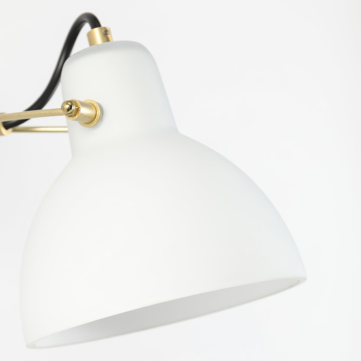 RAVENSHIRE TWIN ARM WALL SCONCE