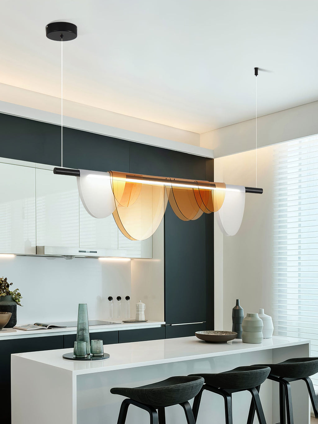 WINTHORPE MODERN STRIP PENDANT LIGHT