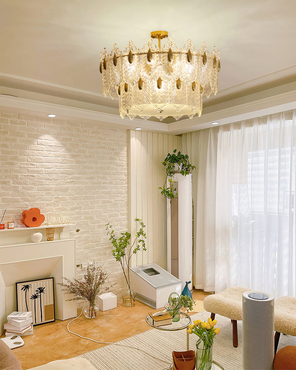 VANDERBILT CRYSTAL TEARDROP LUMINAIRE