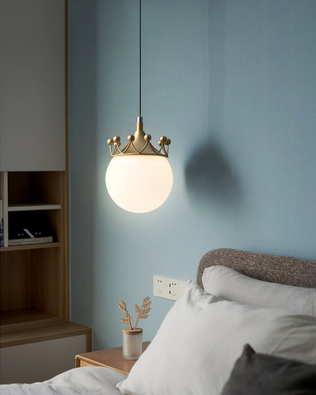 CHISWICK HANGING GLASS ORB LIGHT