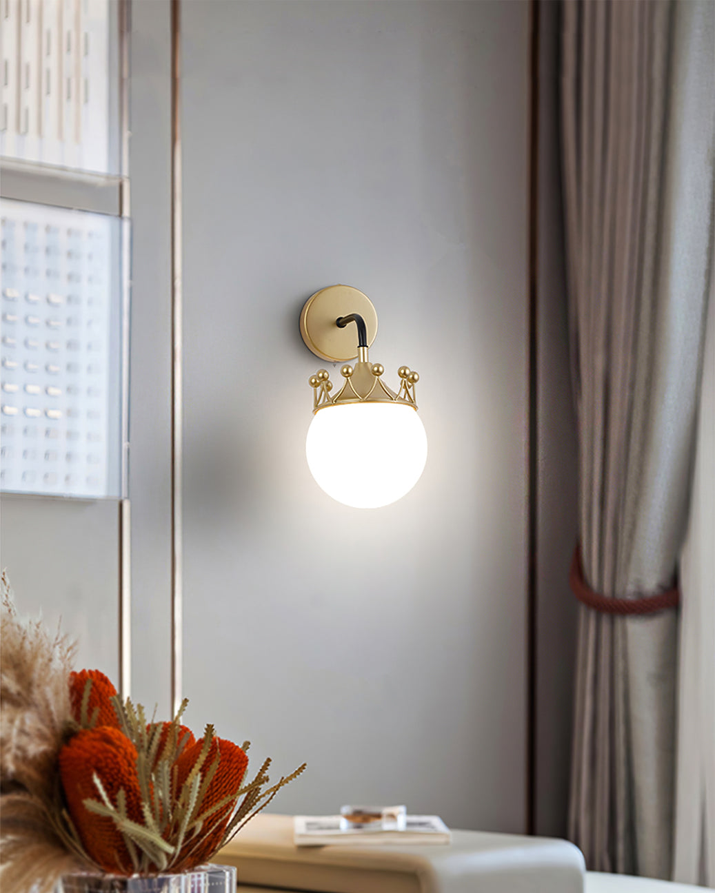 FENWICK IVORY TAPERED WALL SCONCE