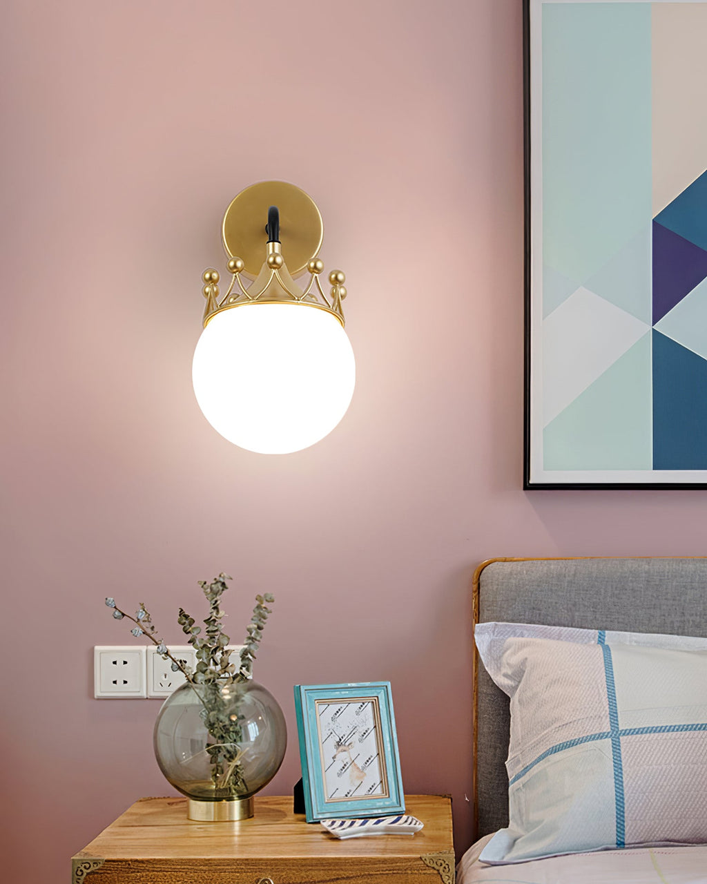 FENWICK IVORY TAPERED WALL SCONCE