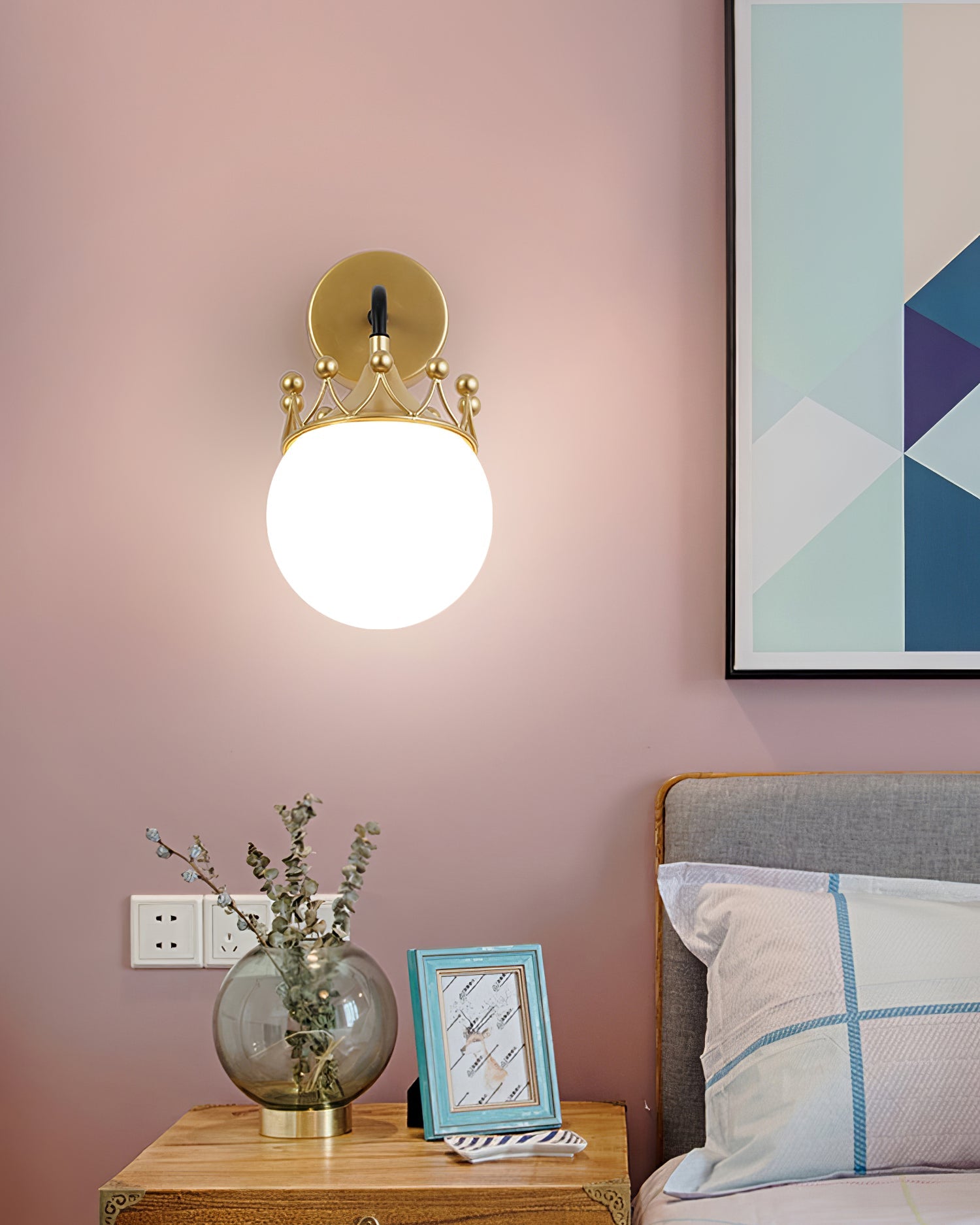 FENWICK IVORY TAPERED WALL SCONCE