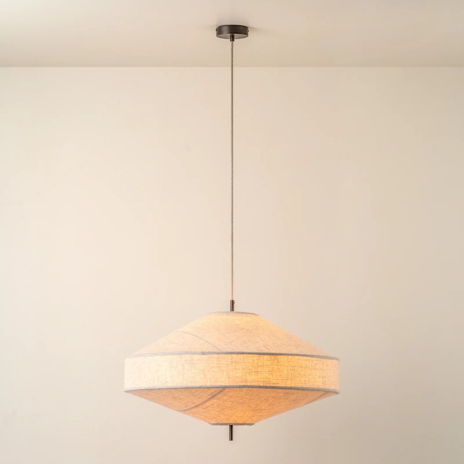 FENWICK HANGING GLASS ILLUMINATOR