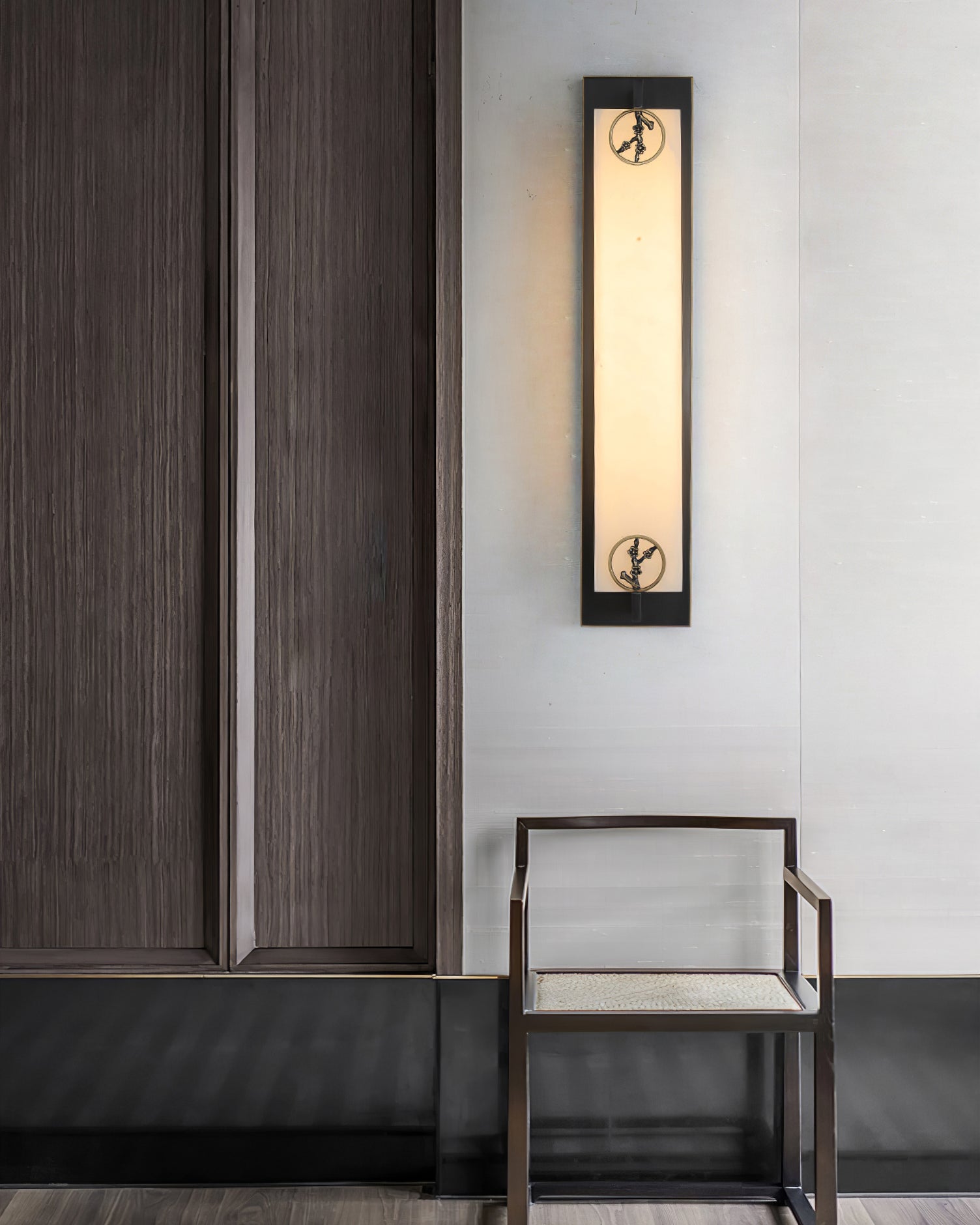 RAVENSCROFT IVORY GLOW WALL SCONCE