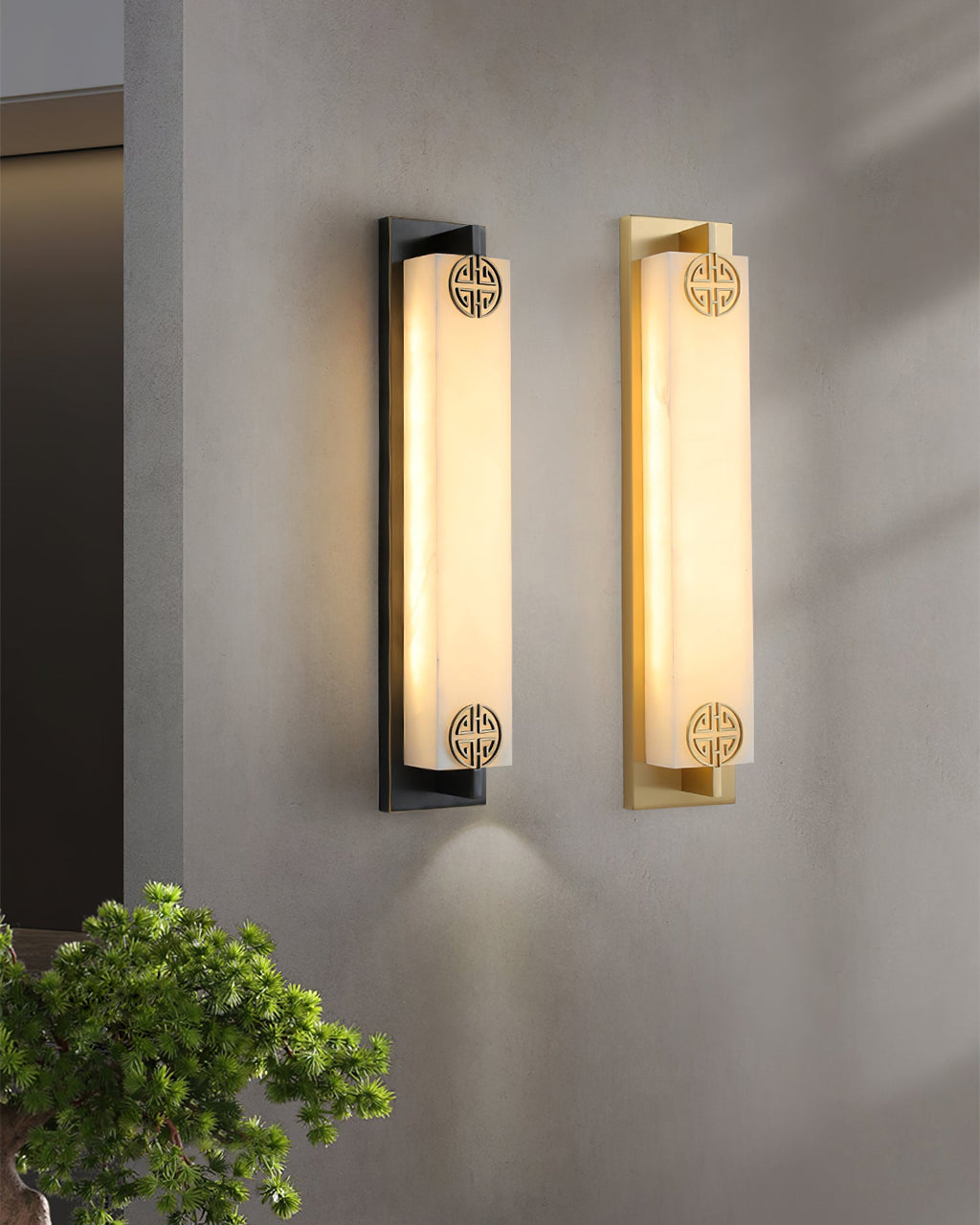 RAVENSCROFT IVORY GLOW WALL SCONCE