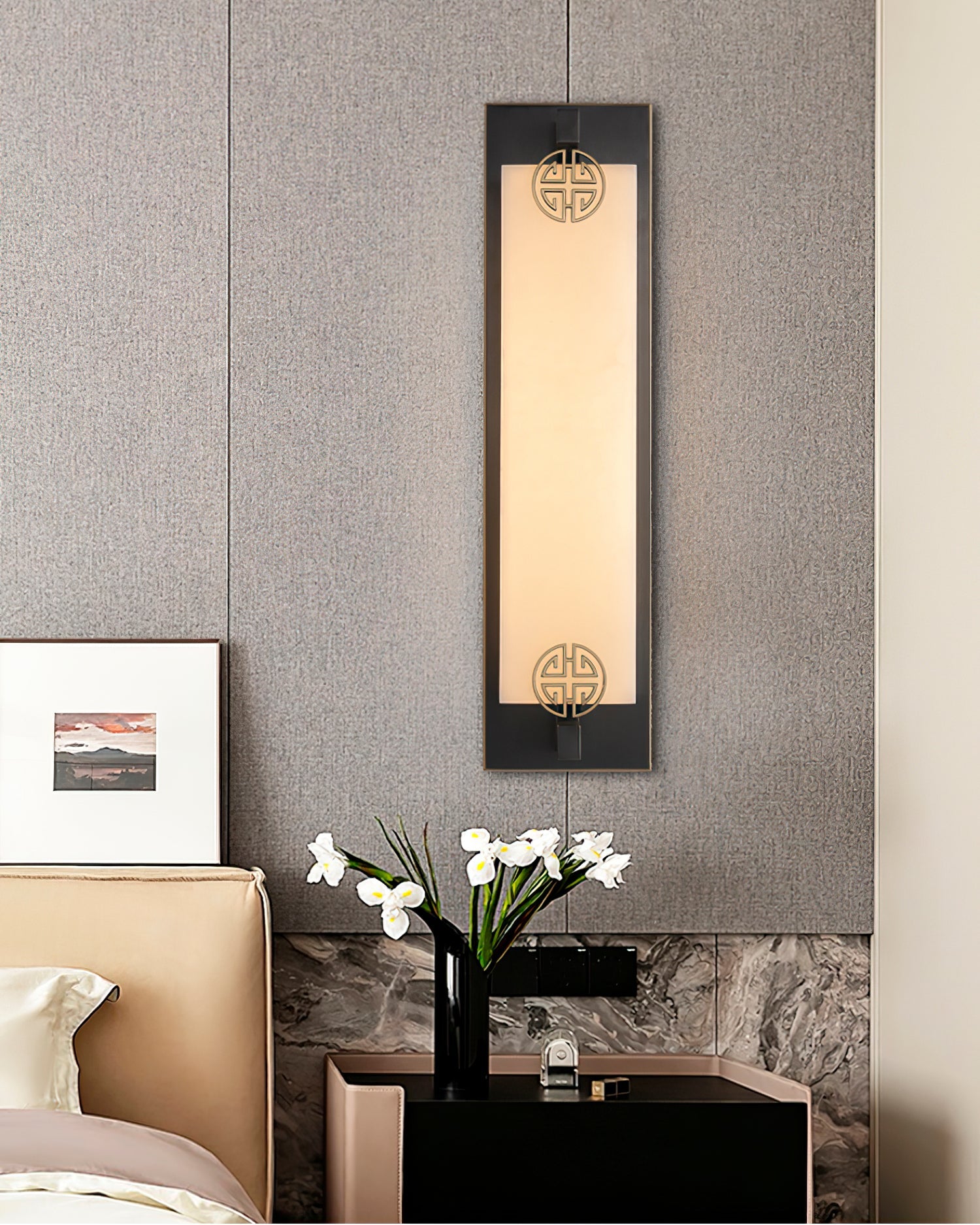 RAVENSCROFT IVORY GLOW WALL SCONCE