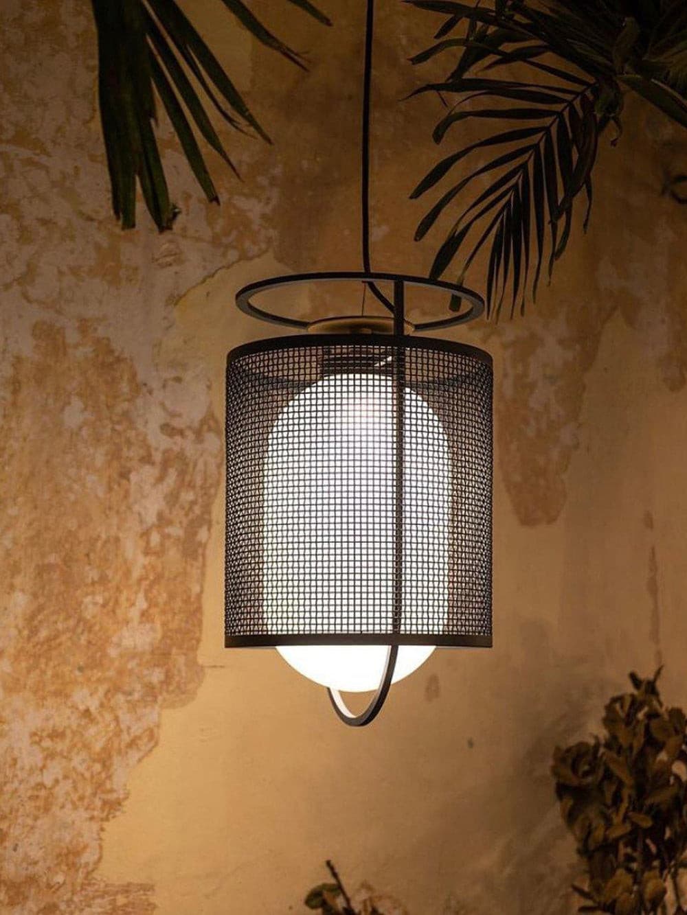 WINTHORPE LUMINOUS ORB HANGING LIGHT