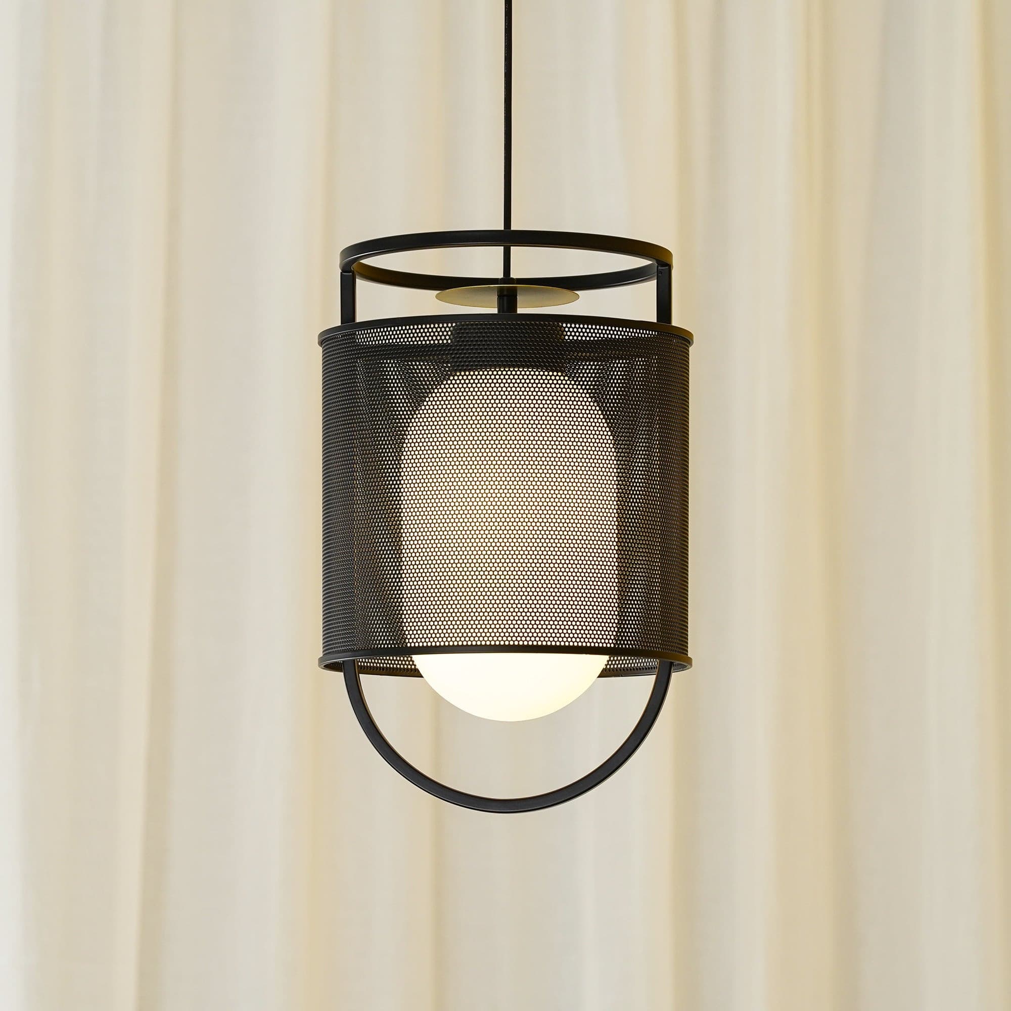 WINTHORPE LUMINOUS ORB HANGING LIGHT